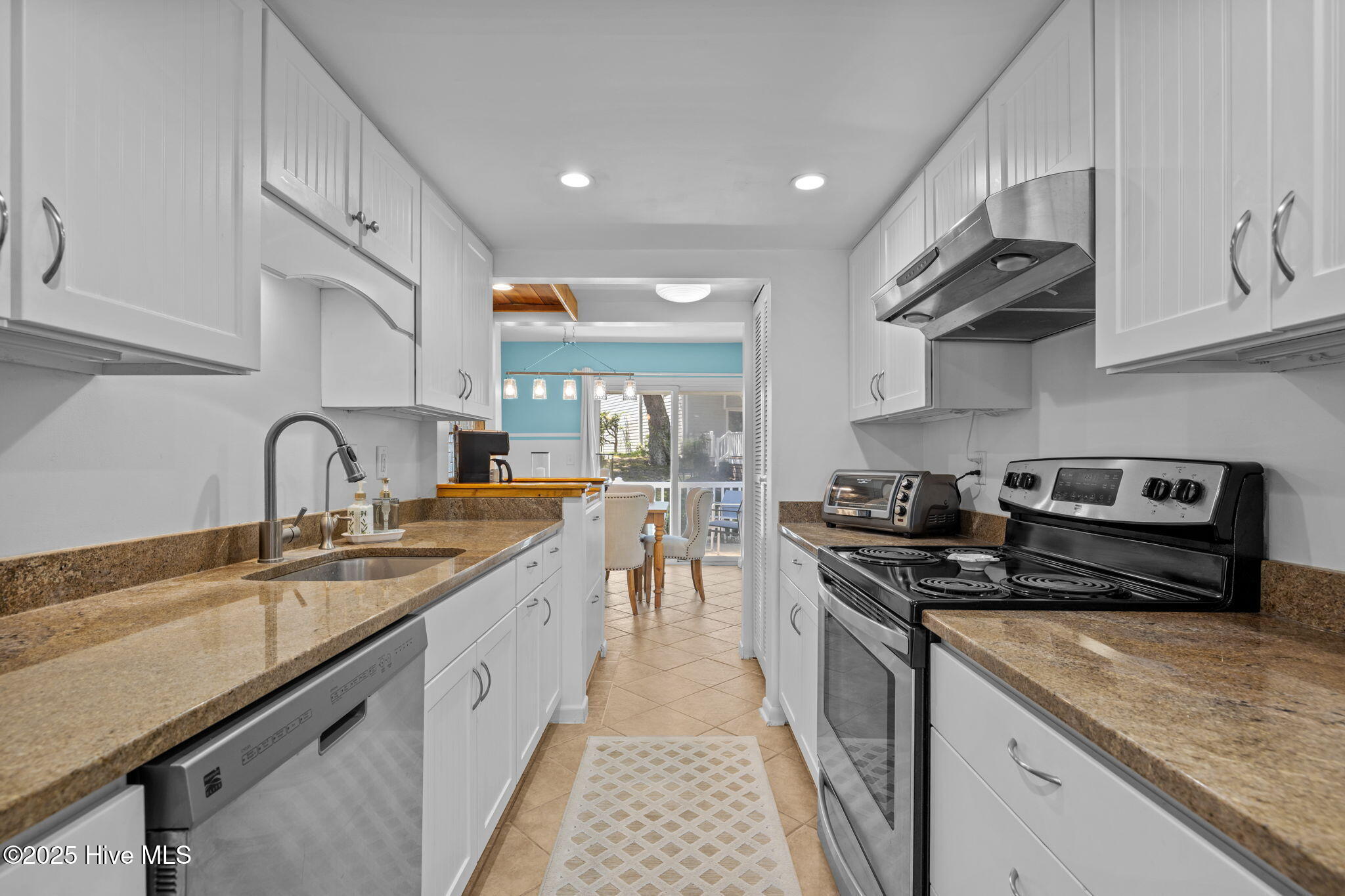 130 Salter Path Road, Q83