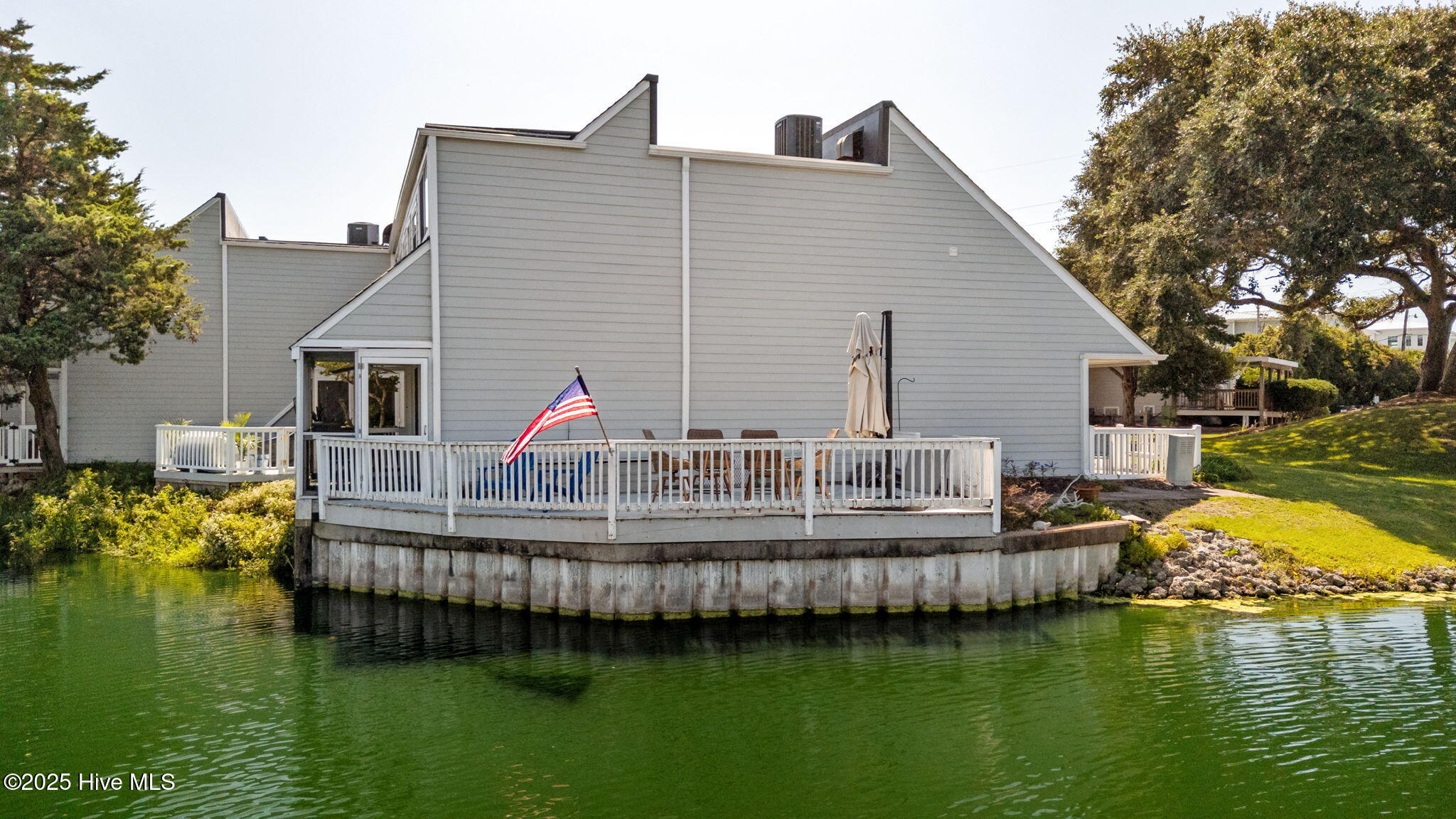 130 Salter Path Road, Q83