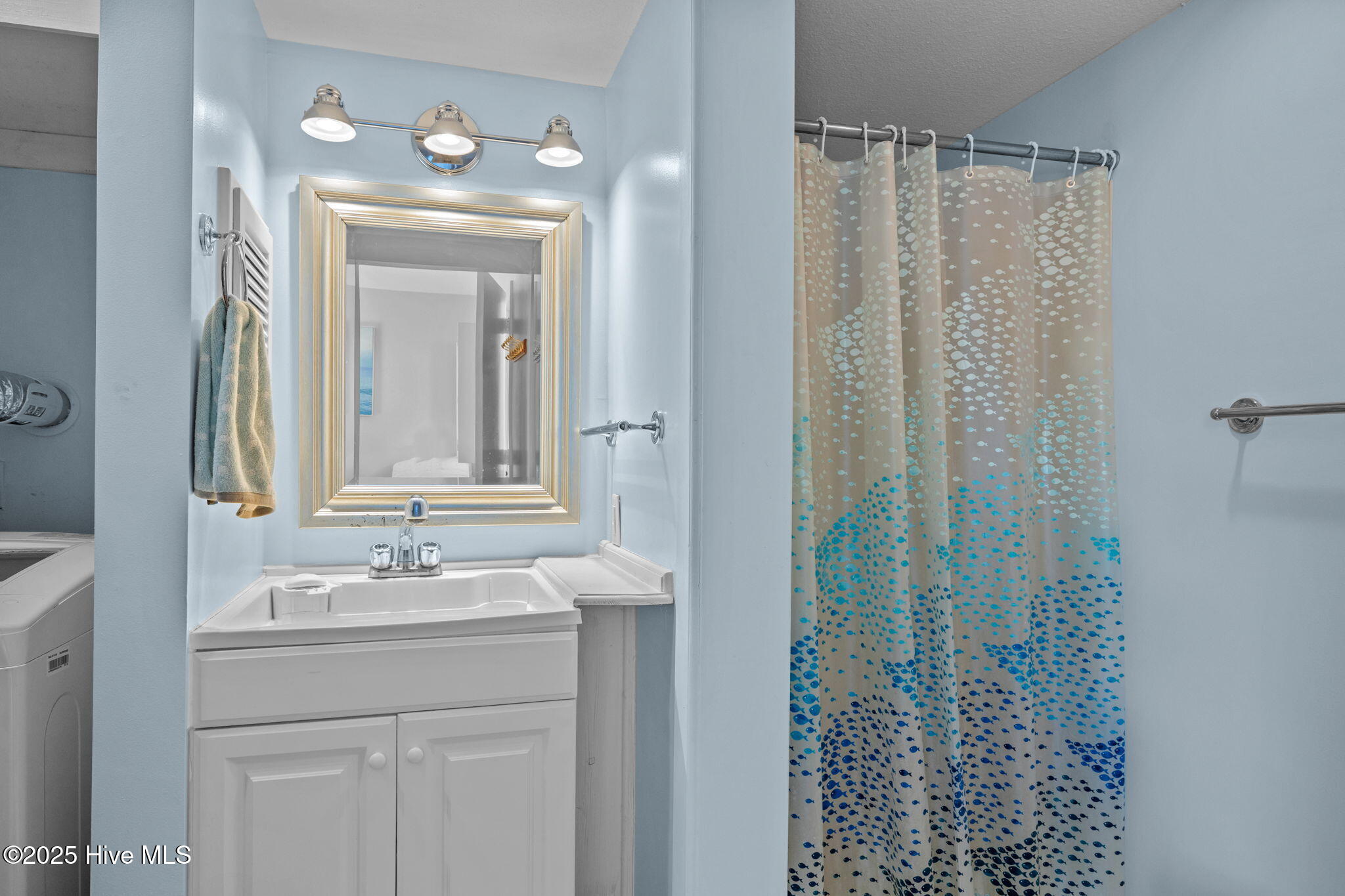 130 Salter Path Road, Q83