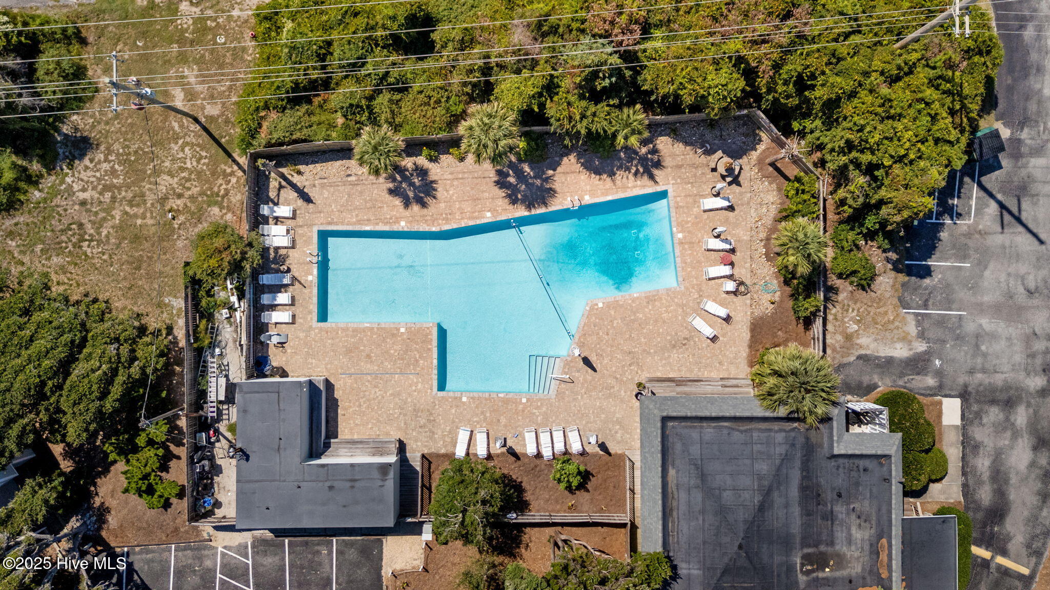 130 Salter Path Road, Q83