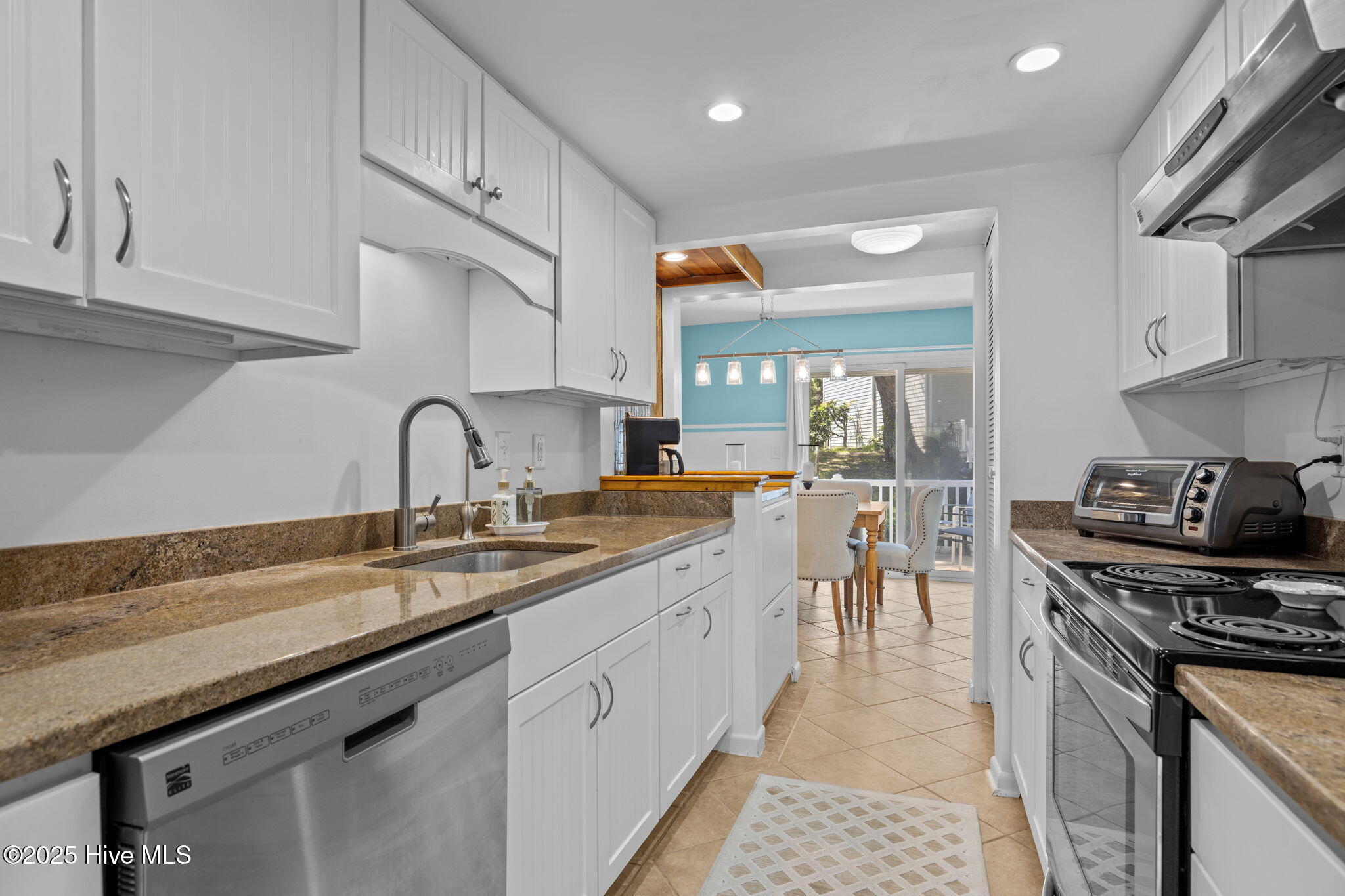 130 Salter Path Road, Q83