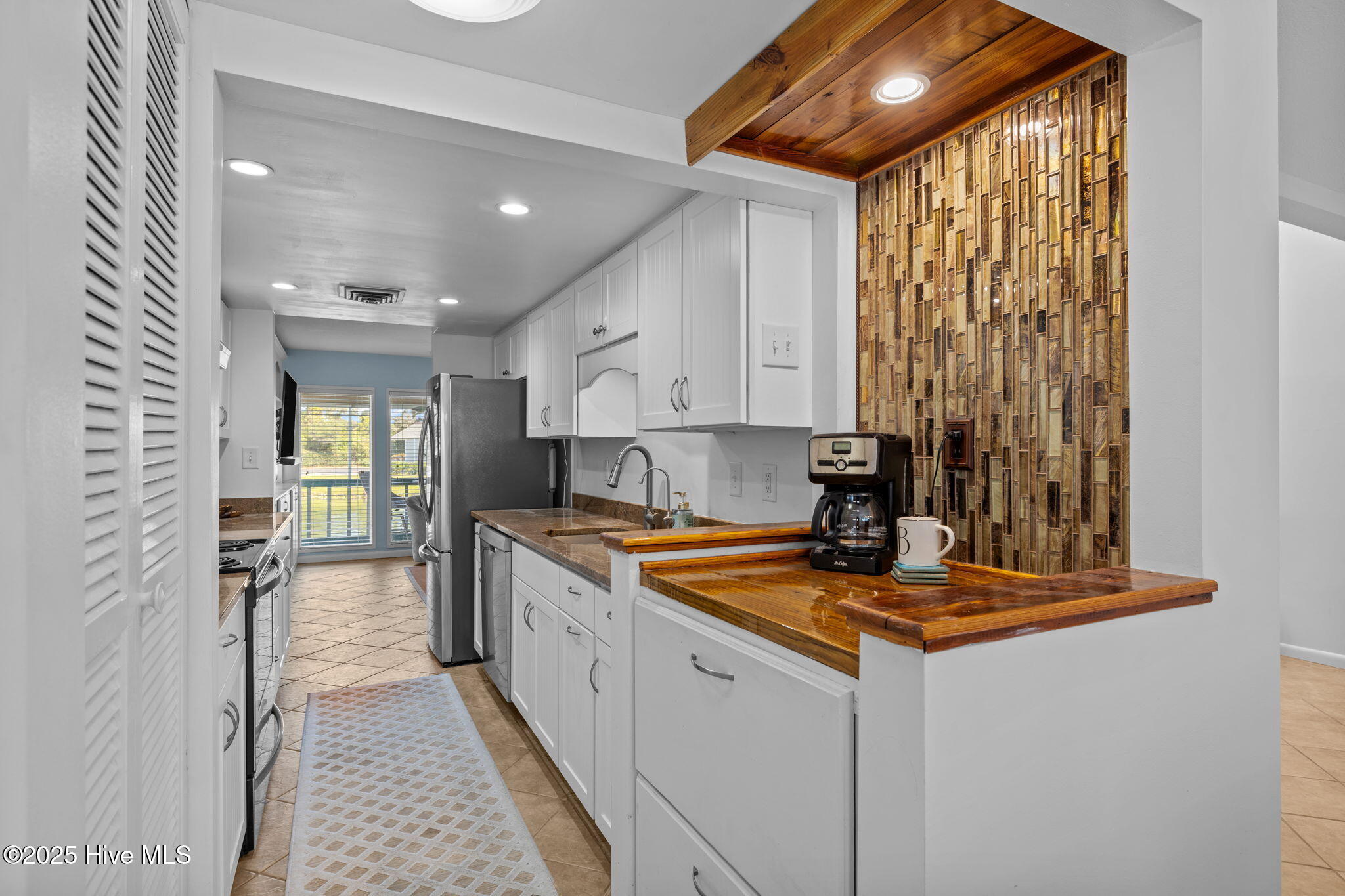 130 Salter Path Road, Q83