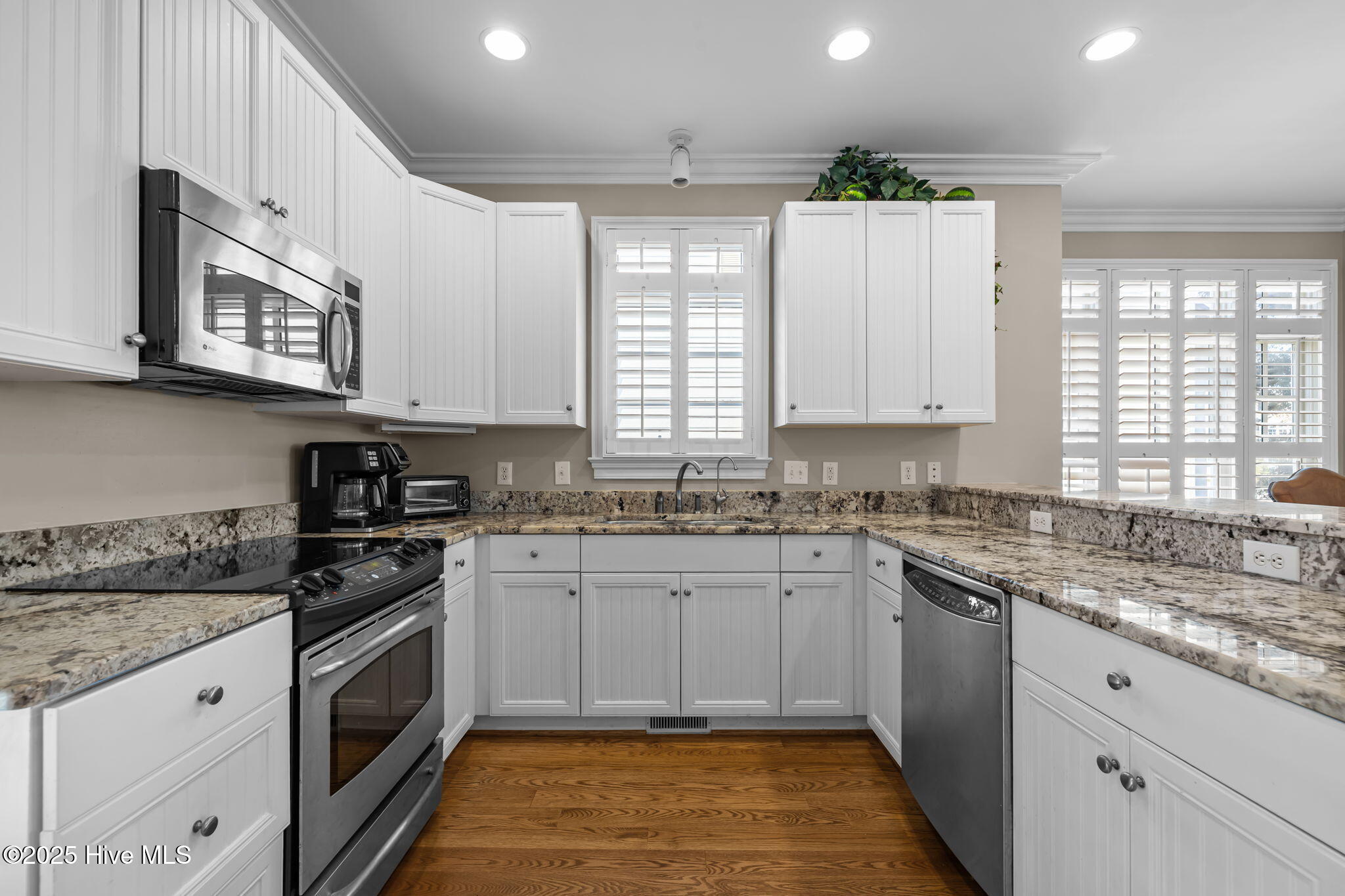 101 Bay Ridge Drive