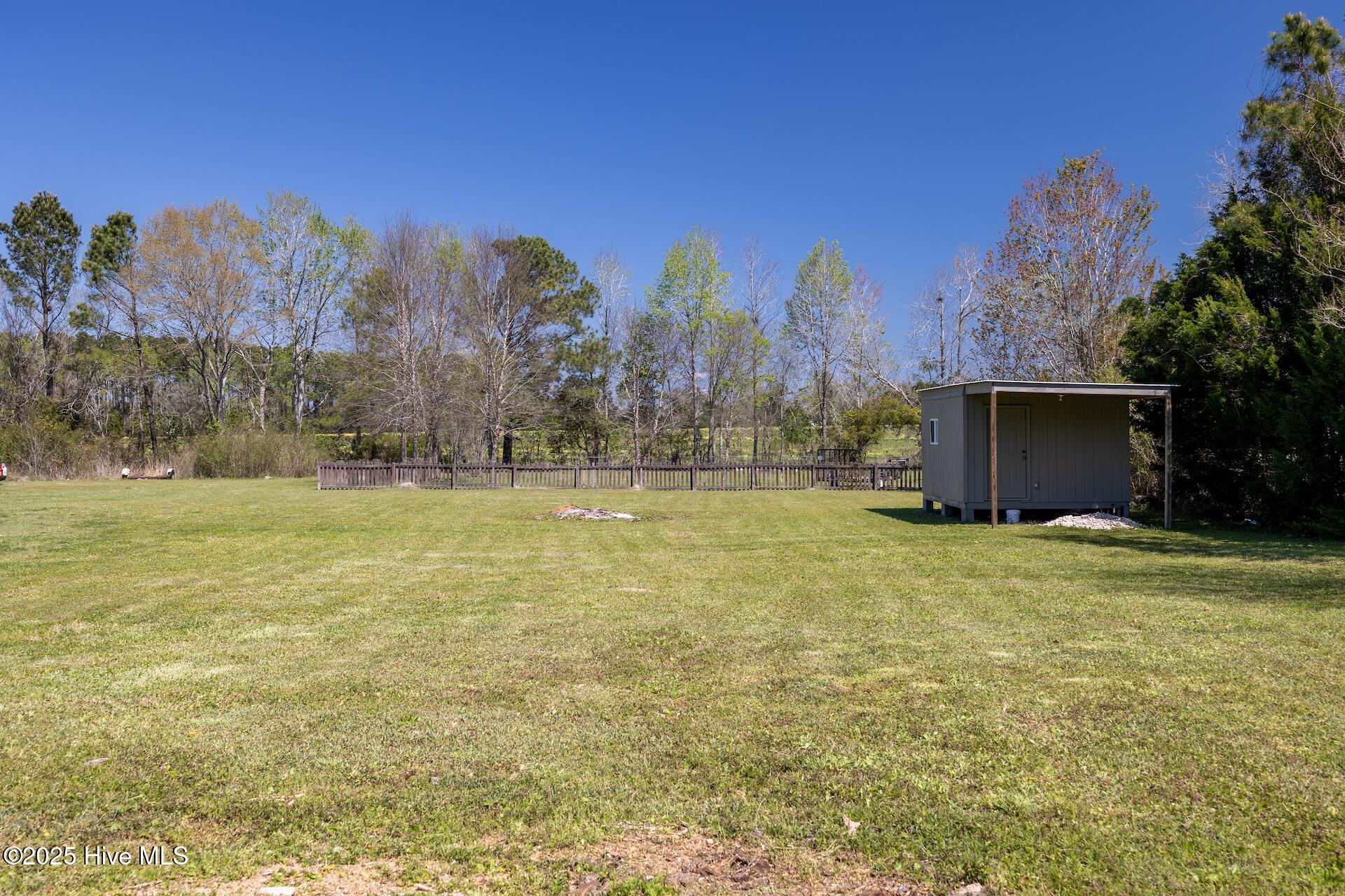 588 Nine Foot Road