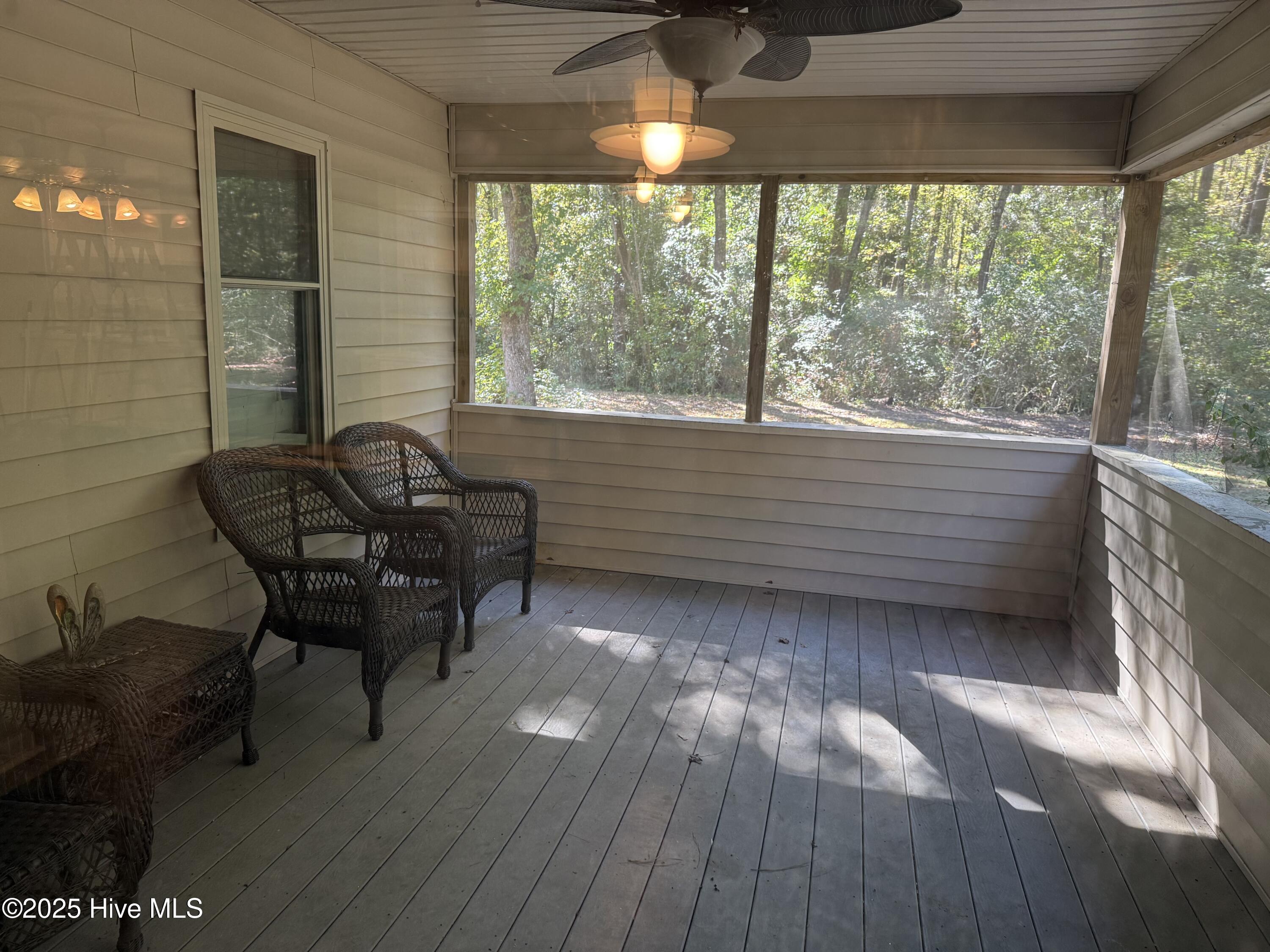 153 Kelly Drive