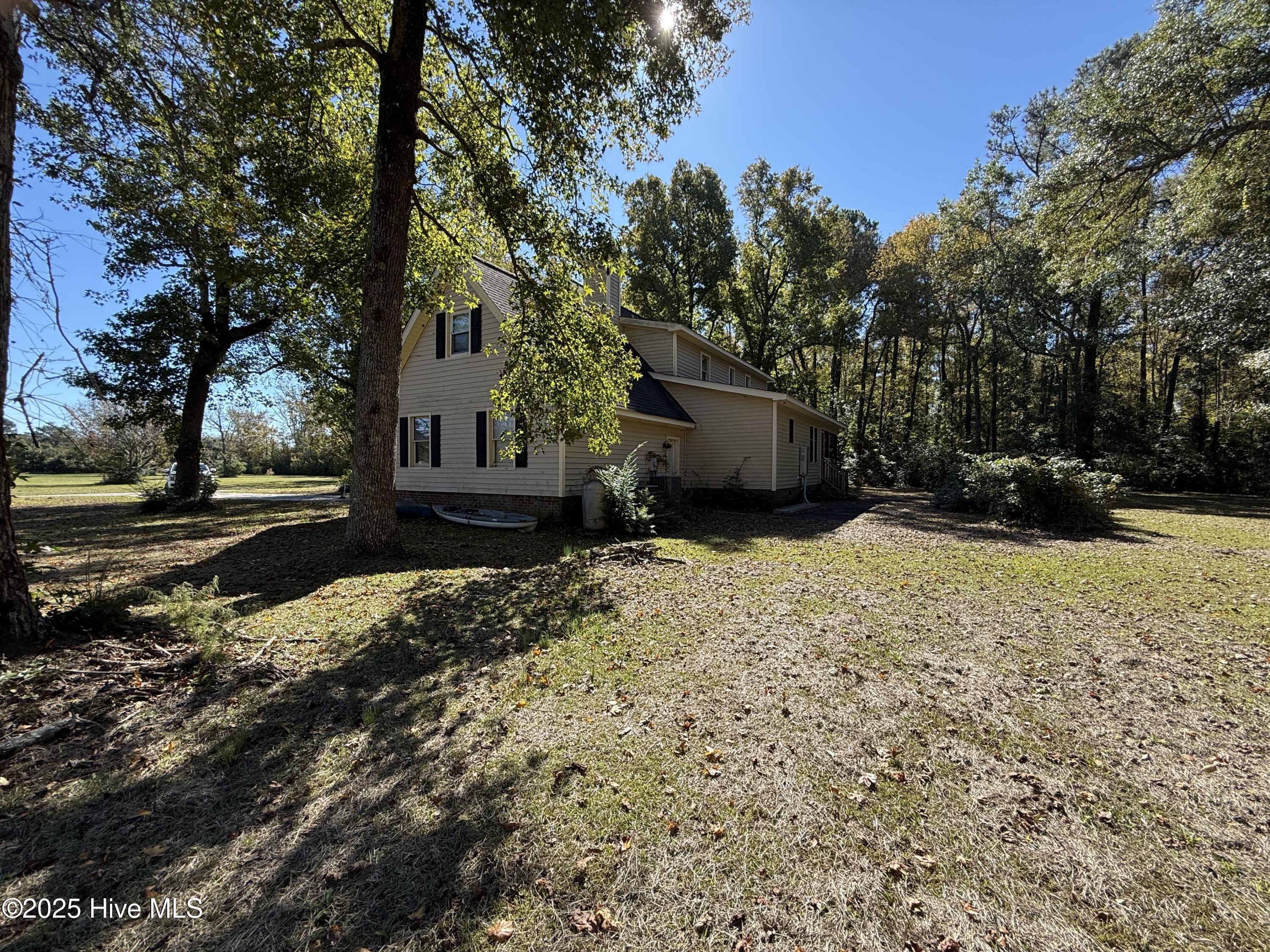 153 Kelly Drive