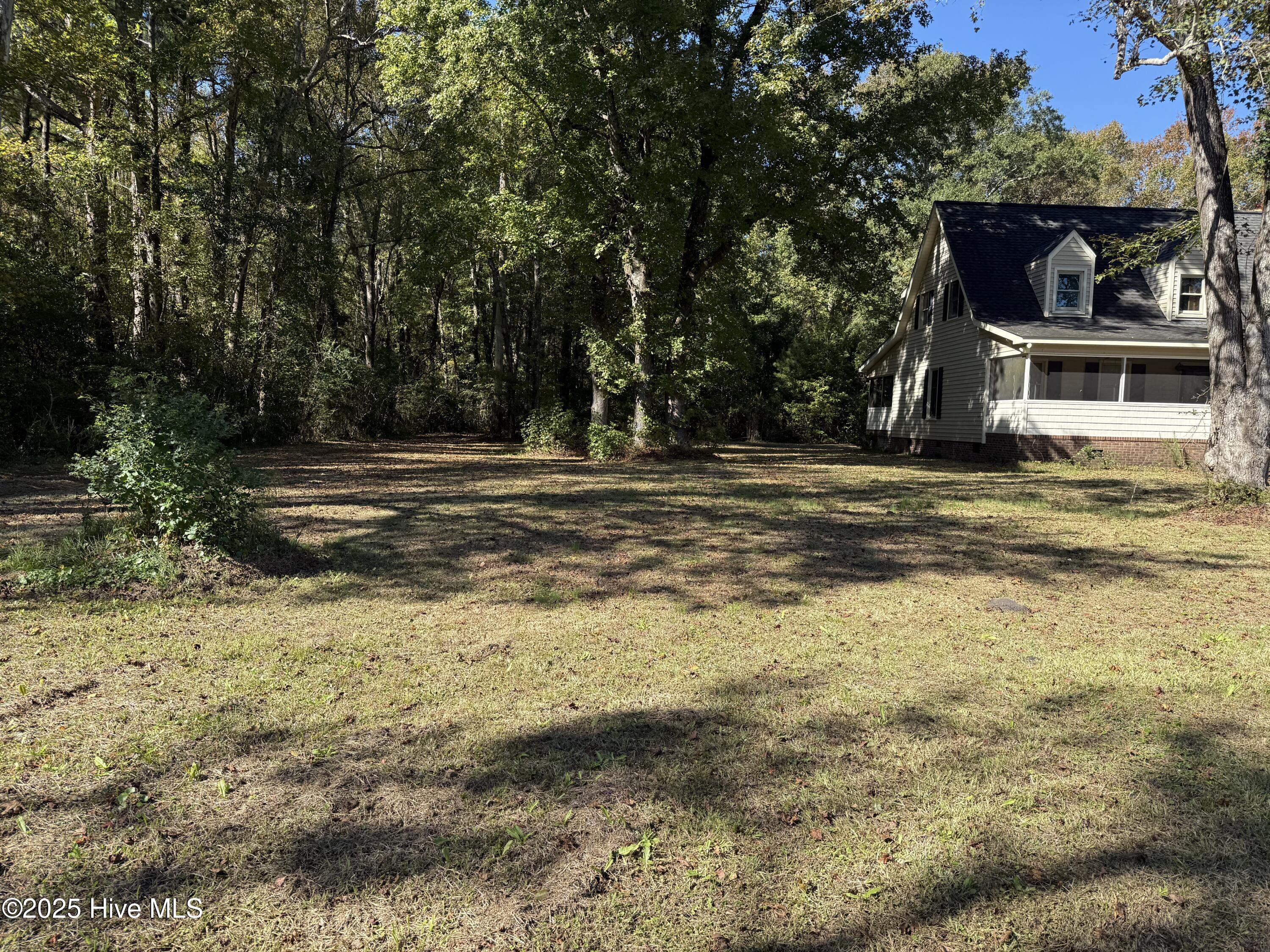 153 Kelly Drive