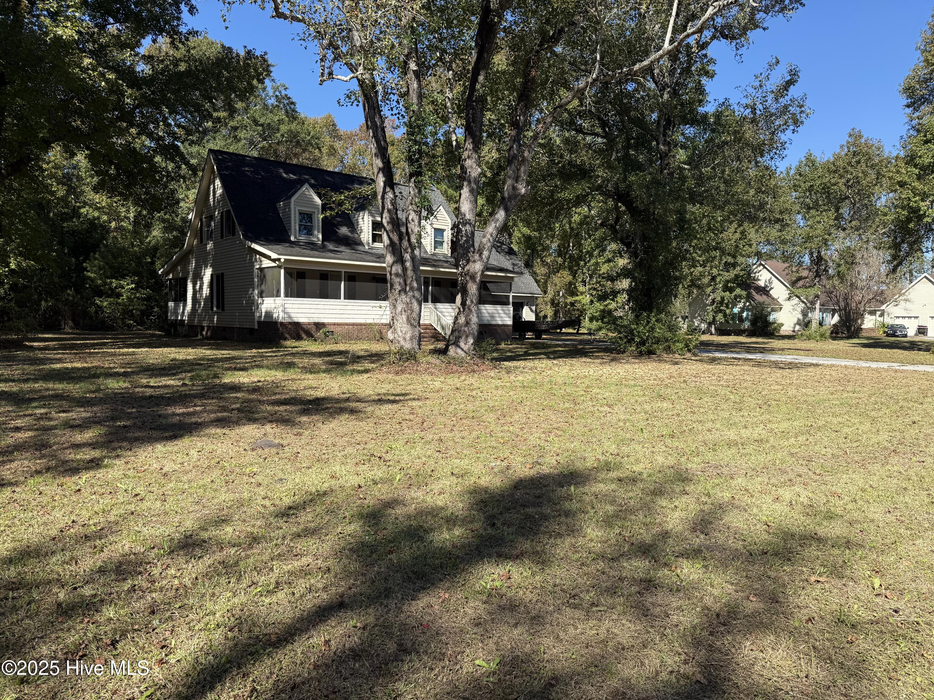 153 Kelly Drive