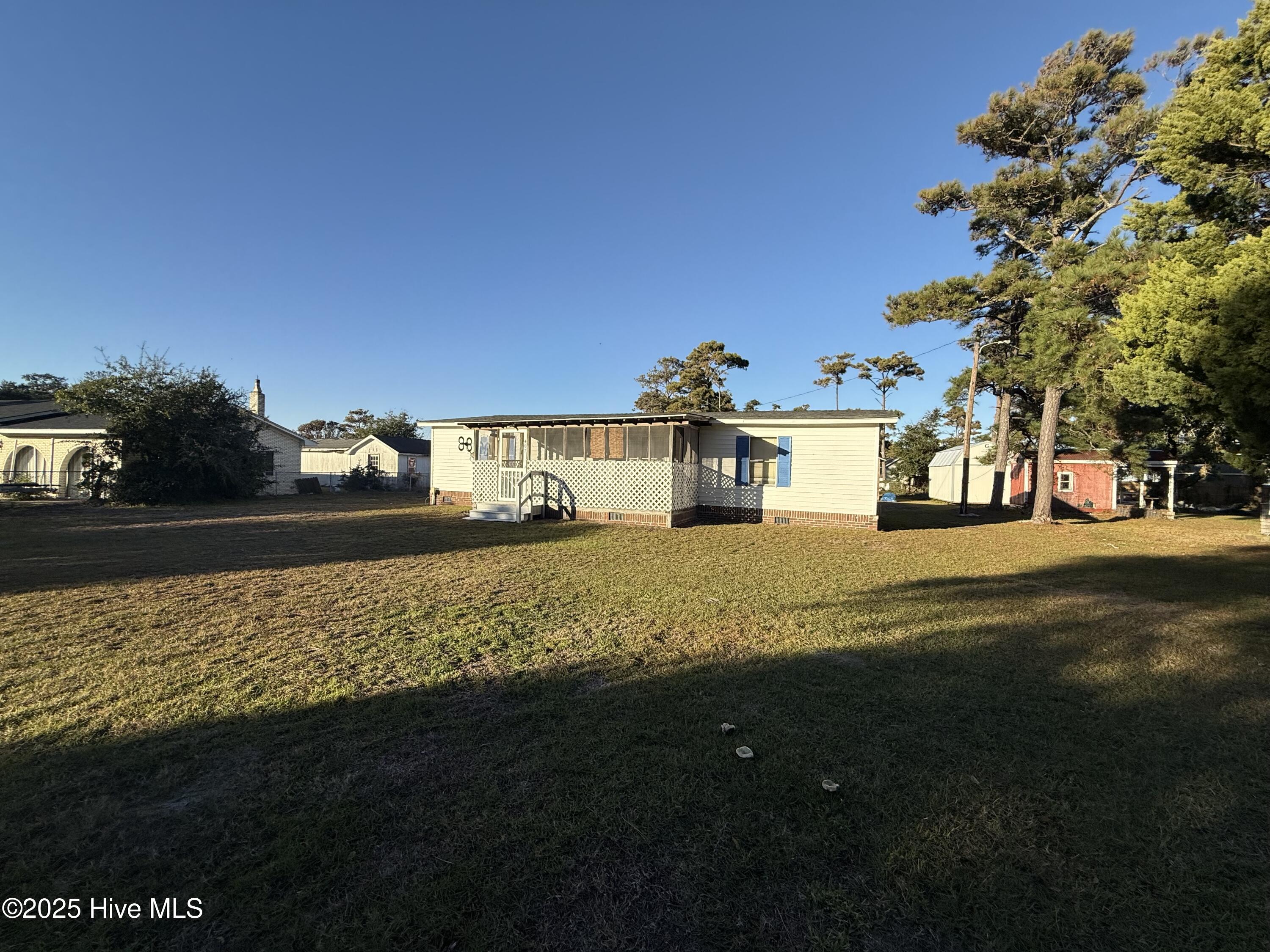 407 Diamond City Drive