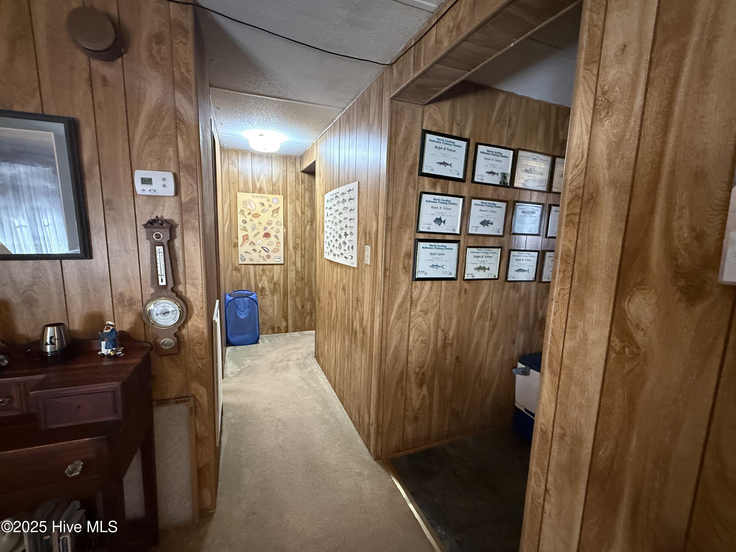 407 Diamond City Drive