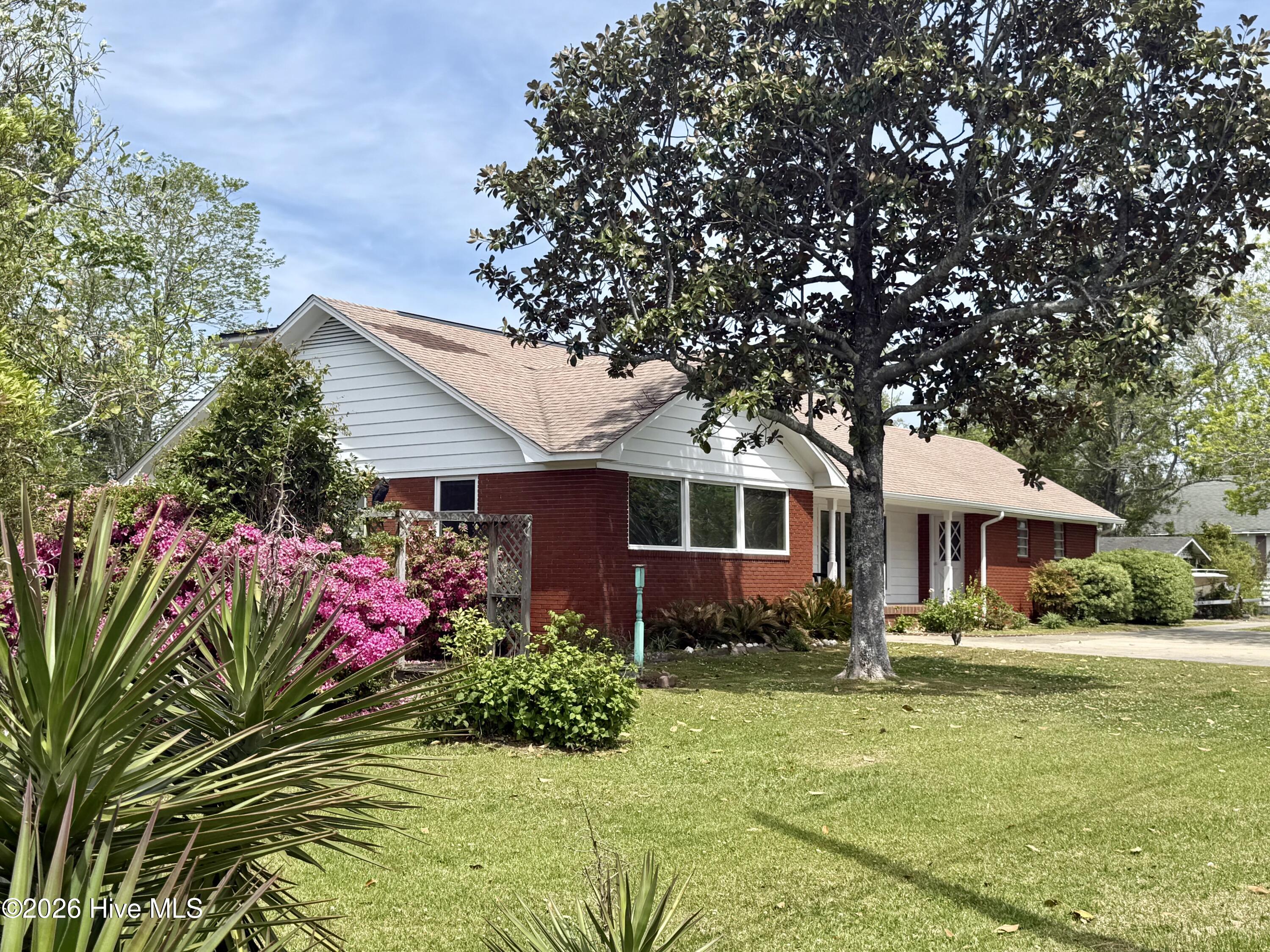 459 Shell Road