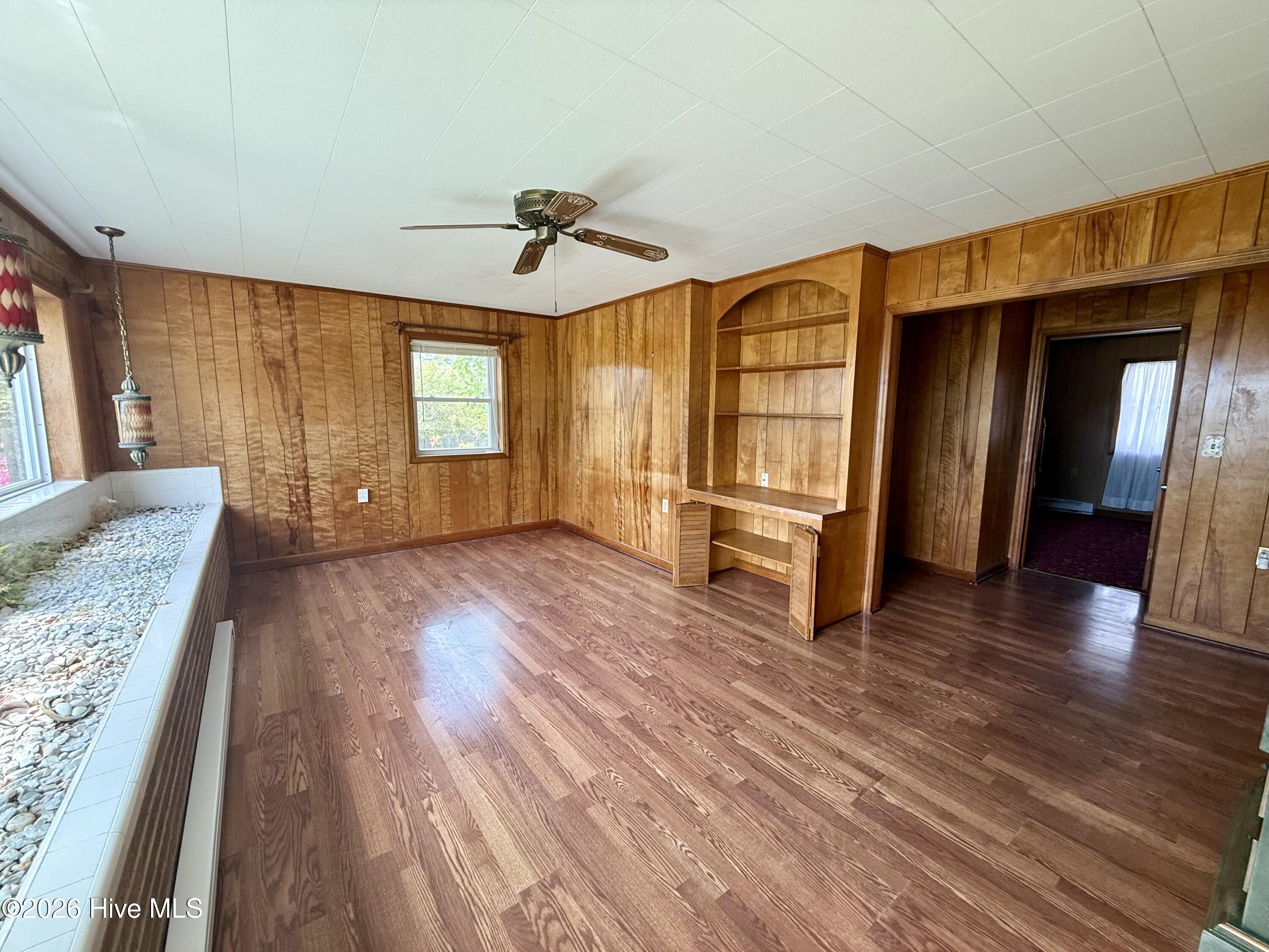 459 Shell Road