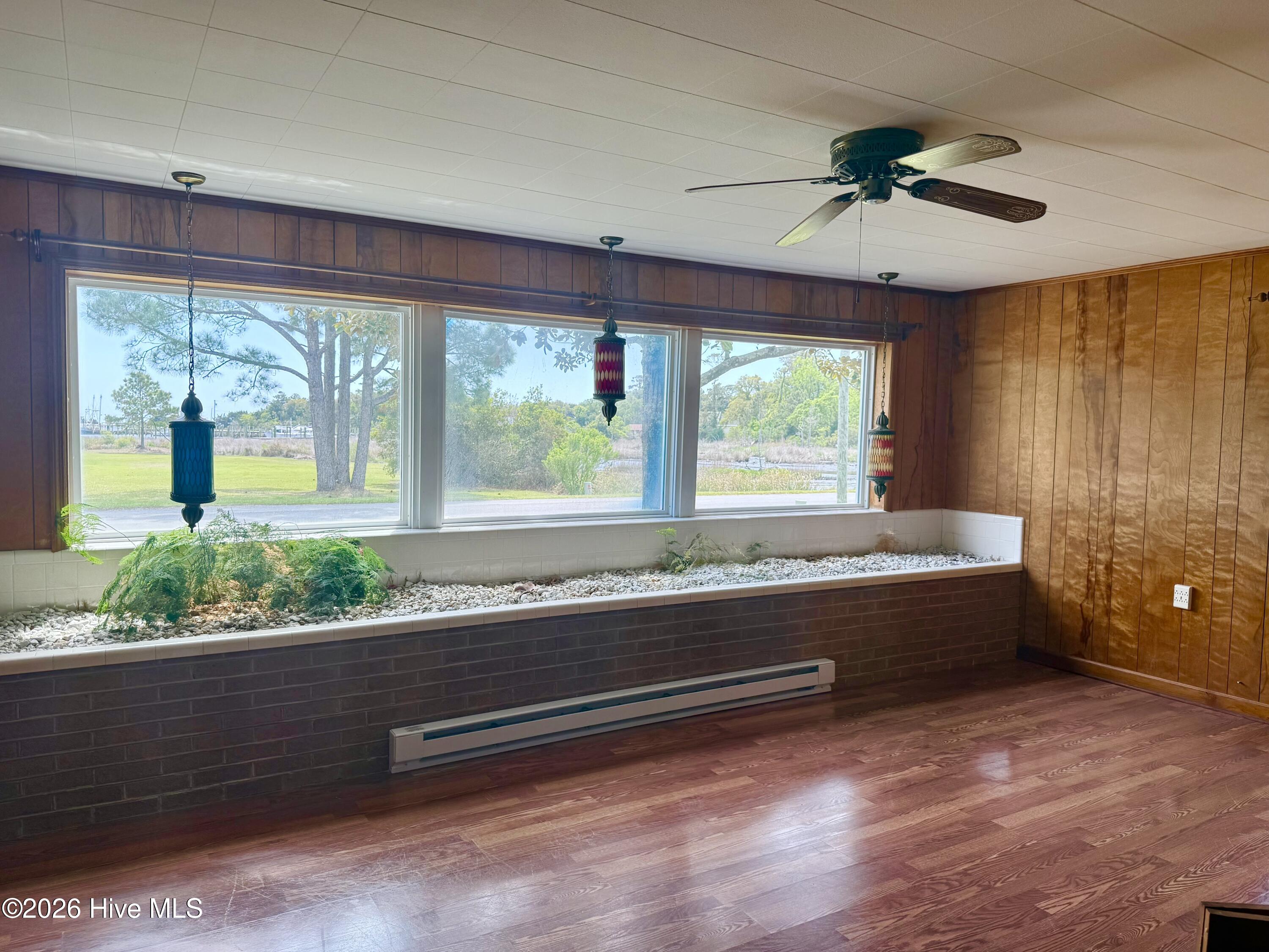 459 Shell Road
