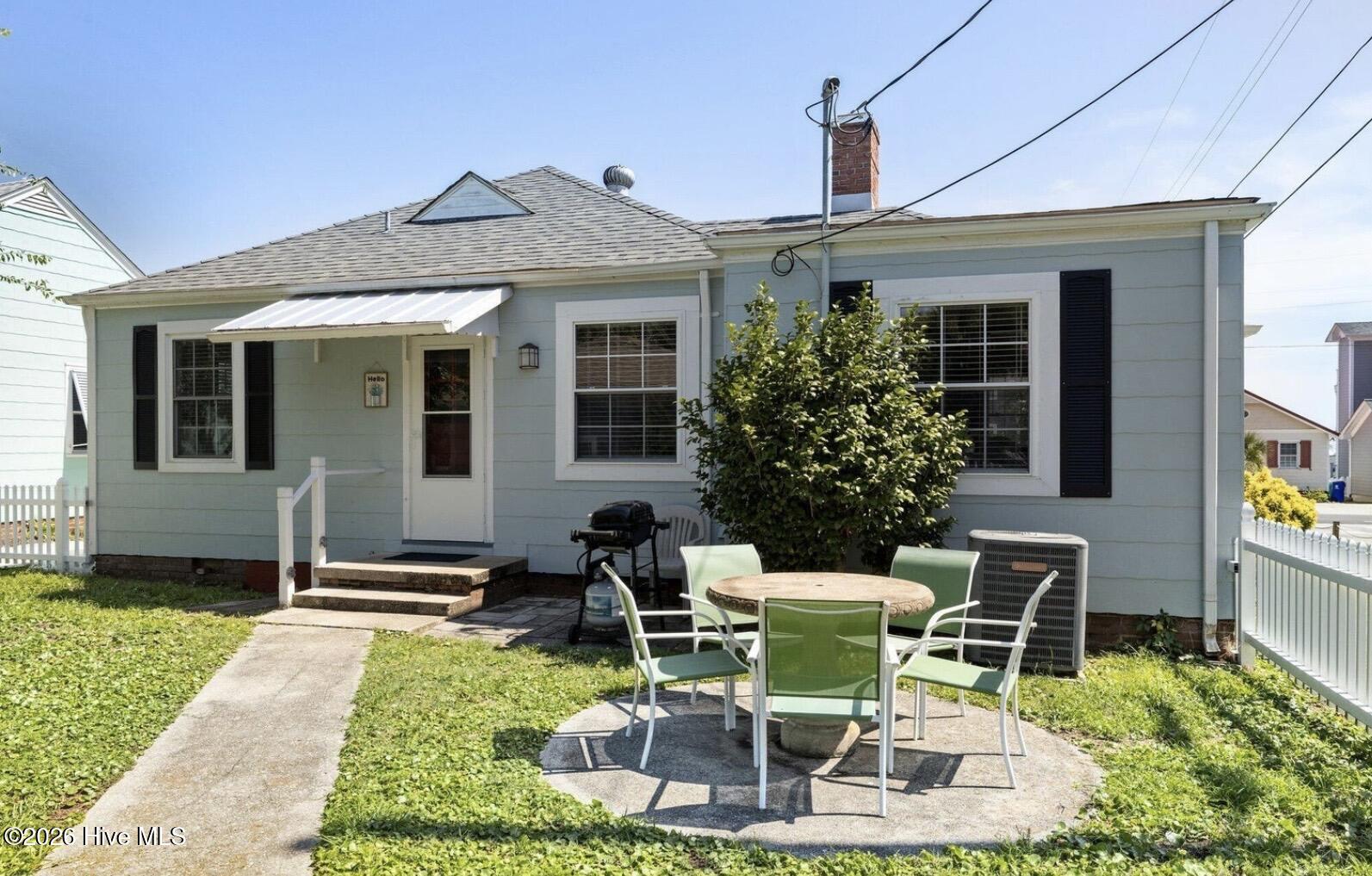 1501 Front Street
