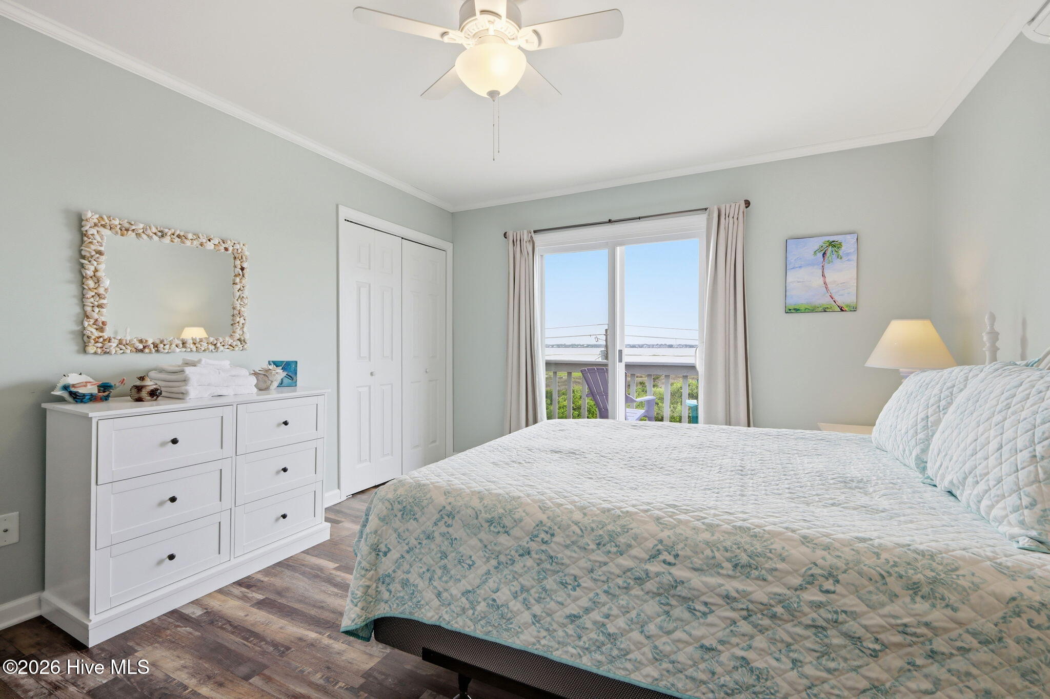 1116 E Fort Macon Road