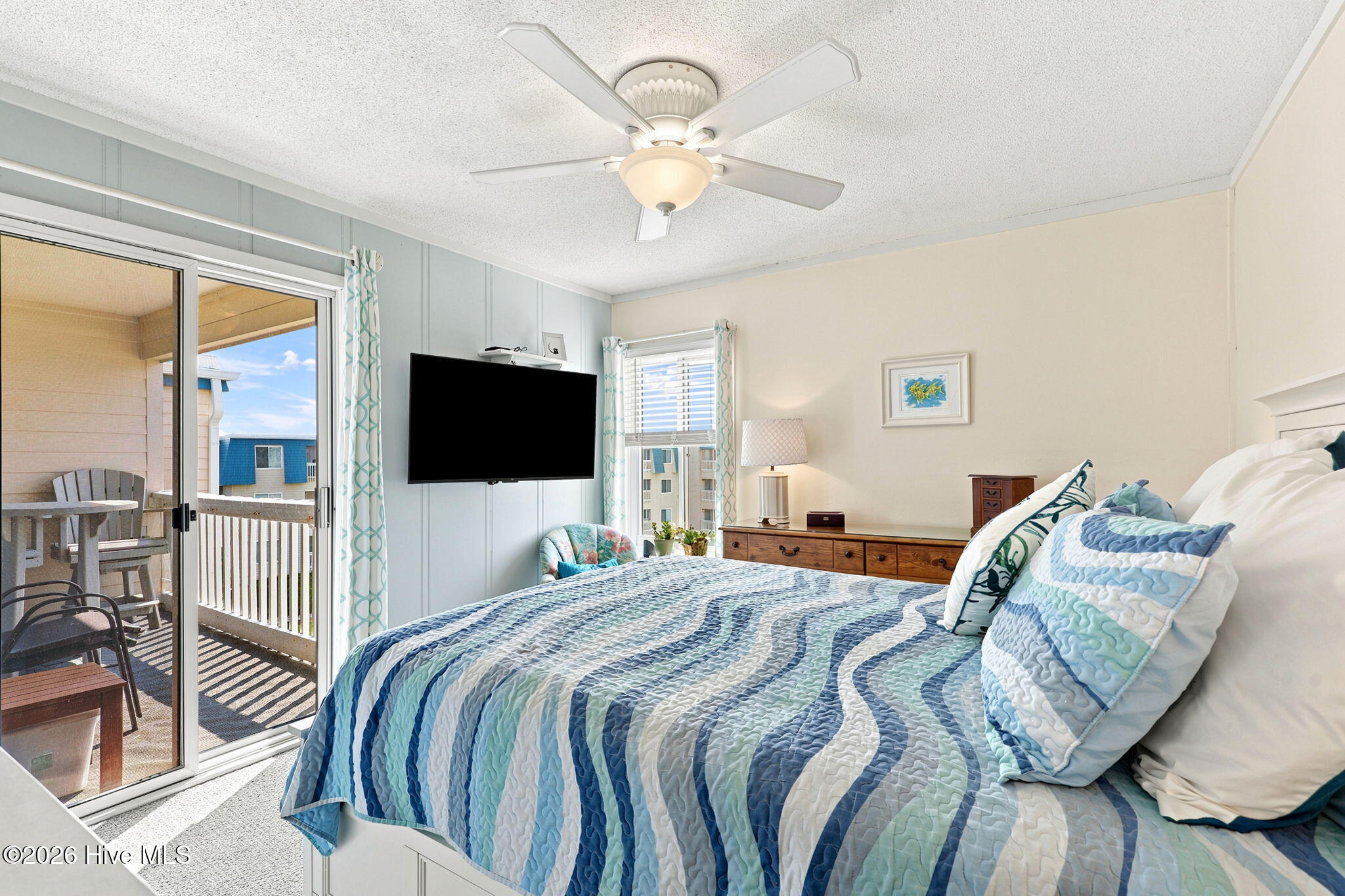 1904 E Fort Macon Road 303