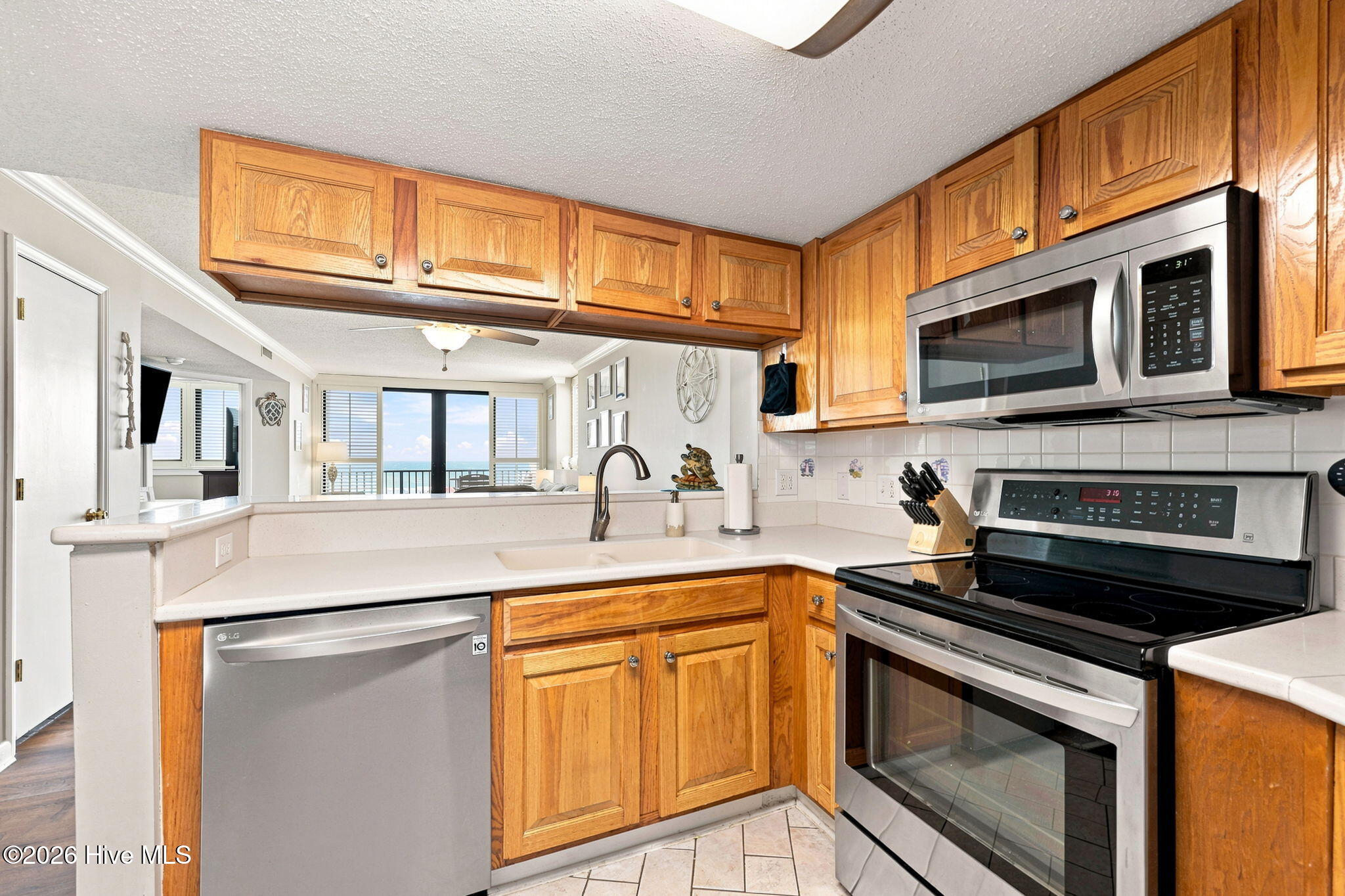 1400 W Fort Macon Road 519