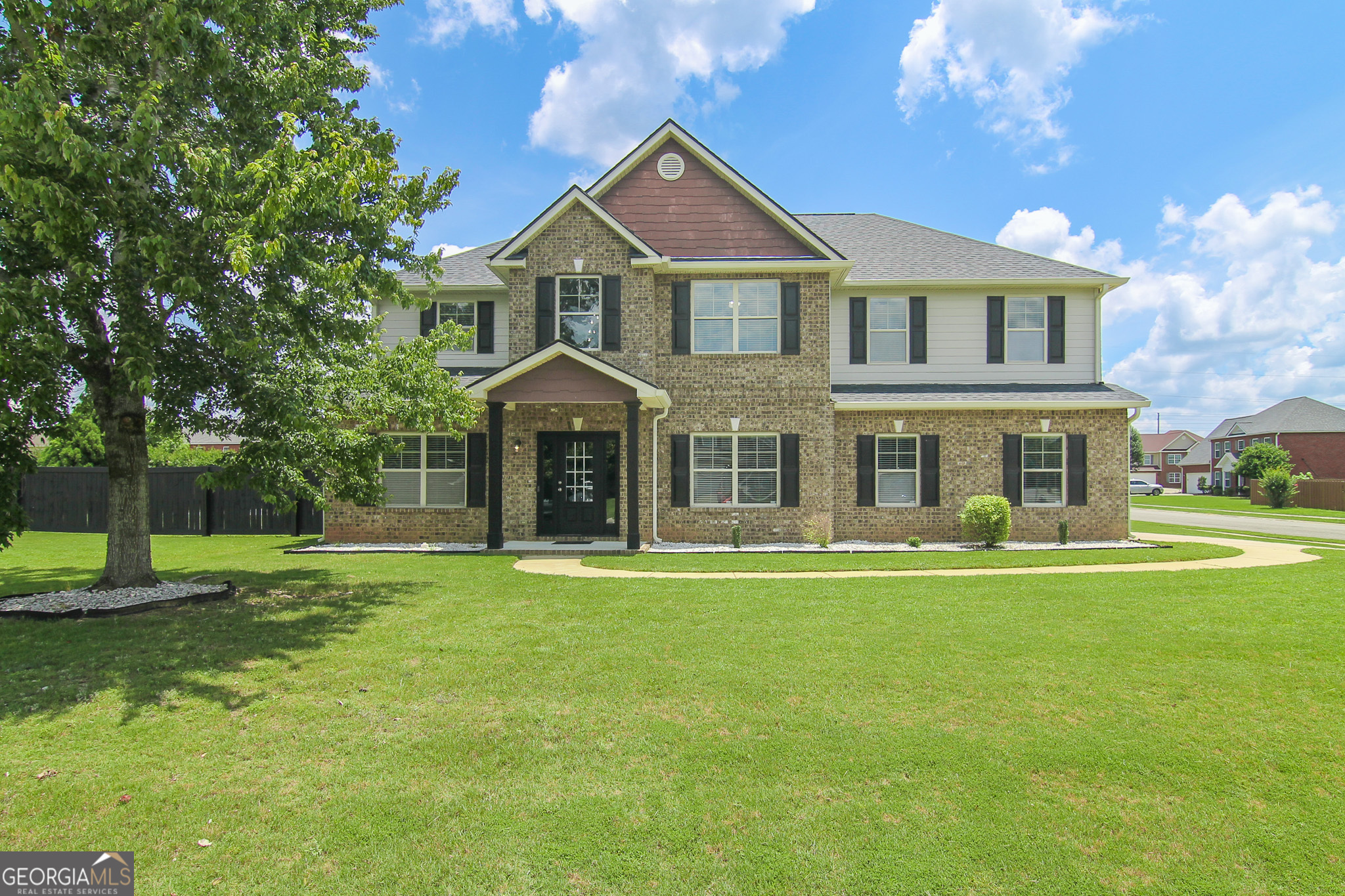 607 Alexis Way