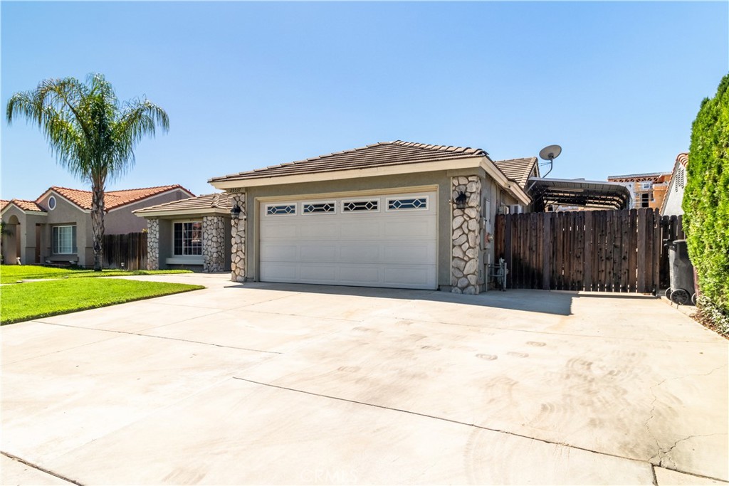 25537 Dorval Court