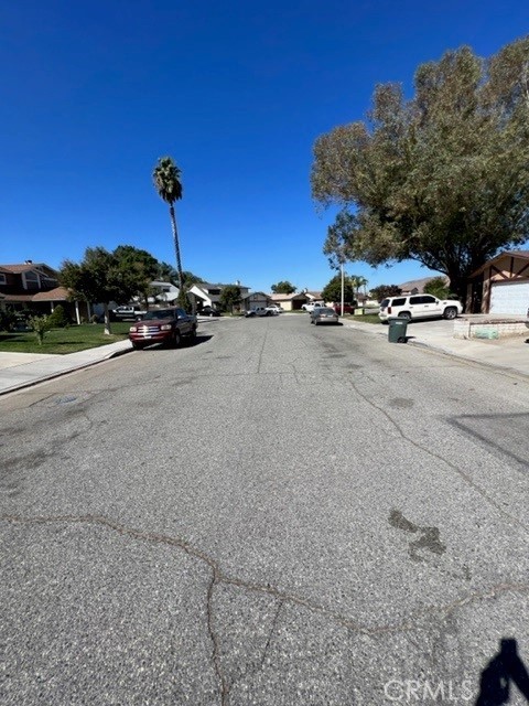 853 Yorkshire Lane