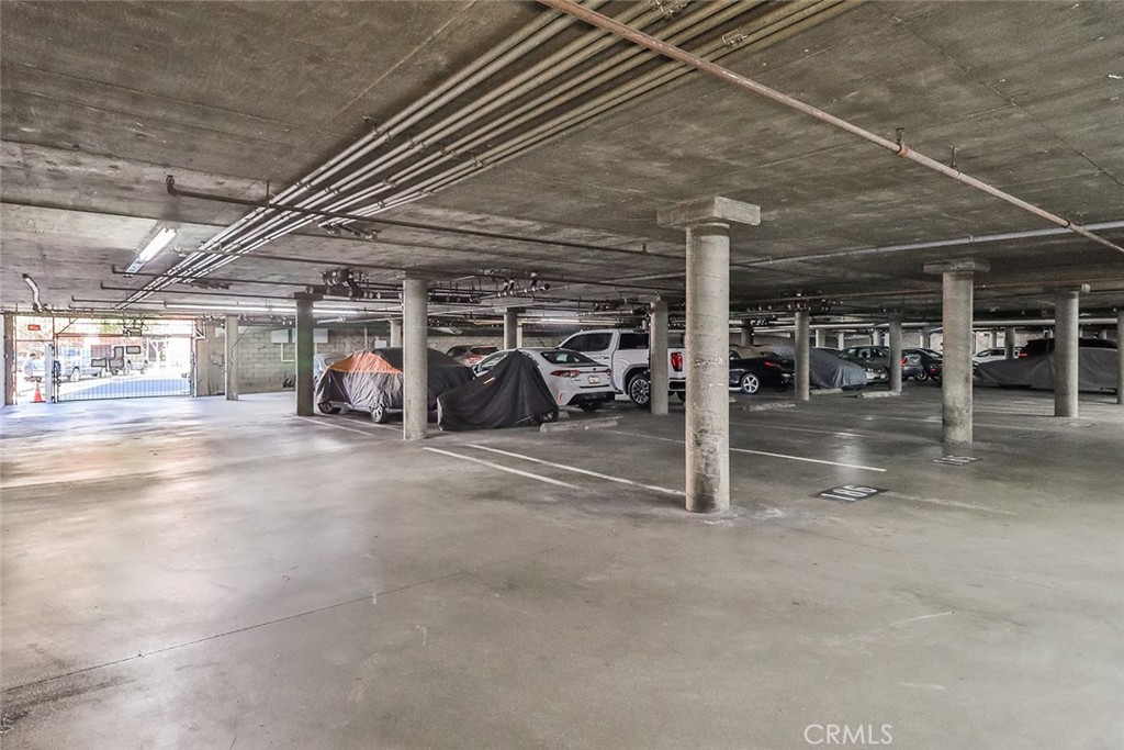 3565 Linden Avenue 218