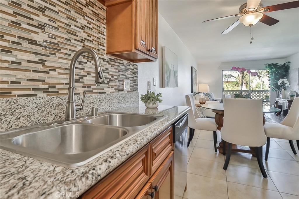 3565 Linden Avenue 218