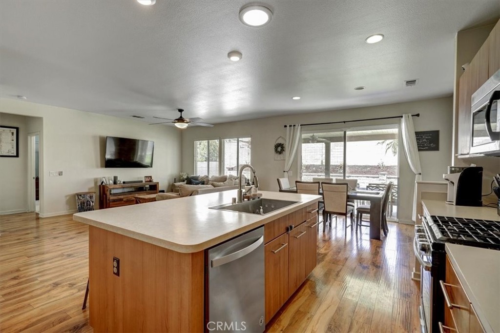7043 Stockton Drive