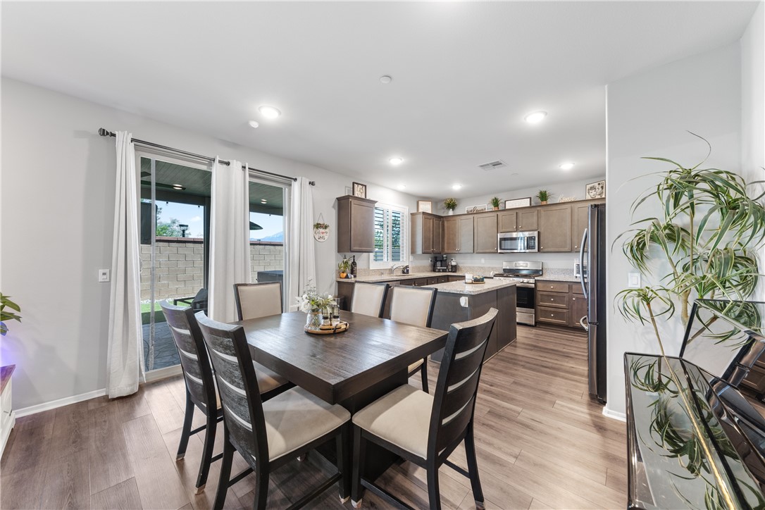 890 Oso Lane