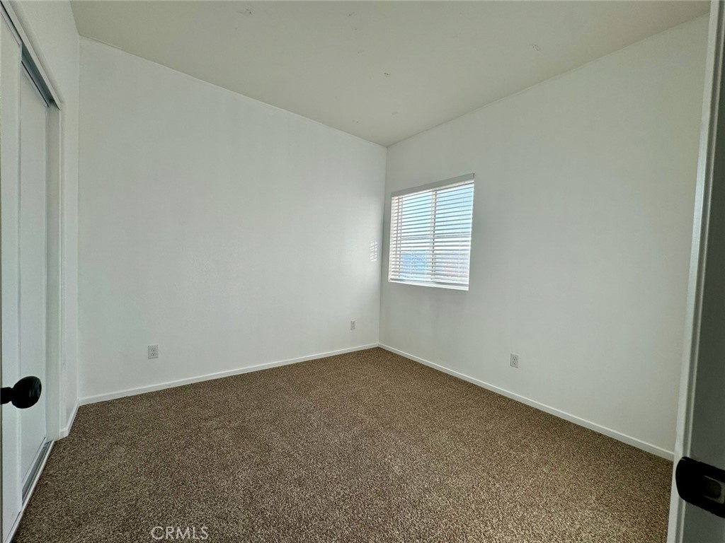 1891 Glisten Trail