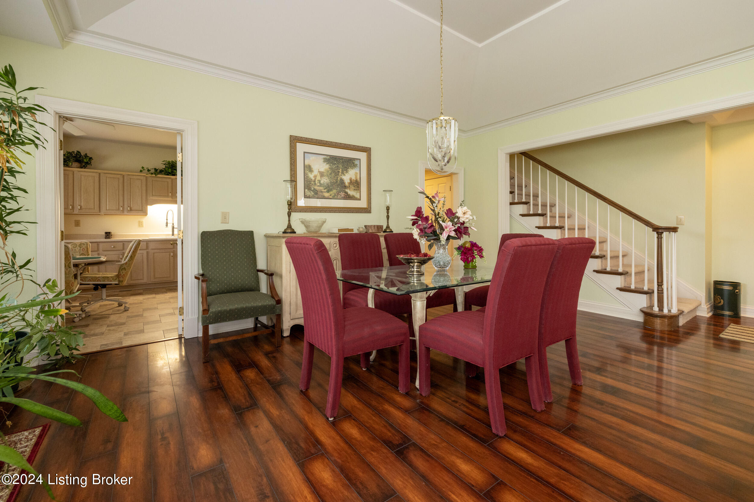 5930 Ashwood Bluff Dr