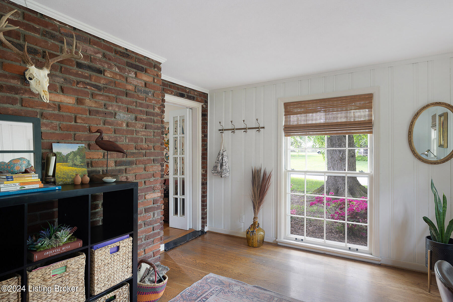 225 Blankenbaker Ln
