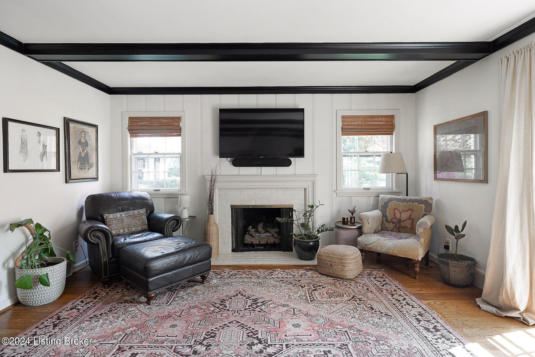 225 Blankenbaker Ln