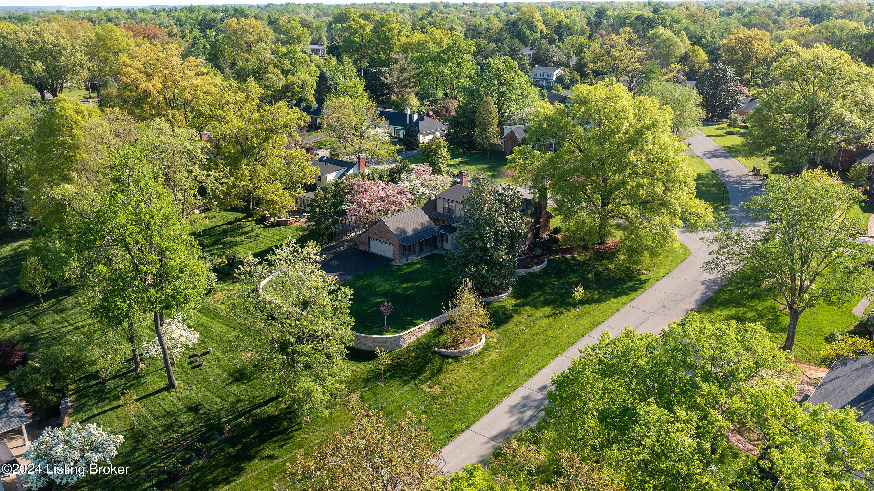2000 High Ridge Rd