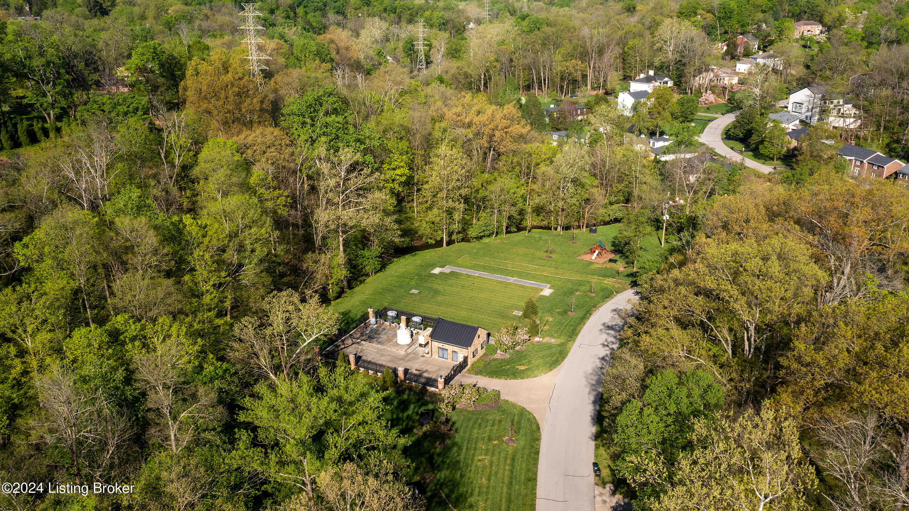 2000 High Ridge Rd