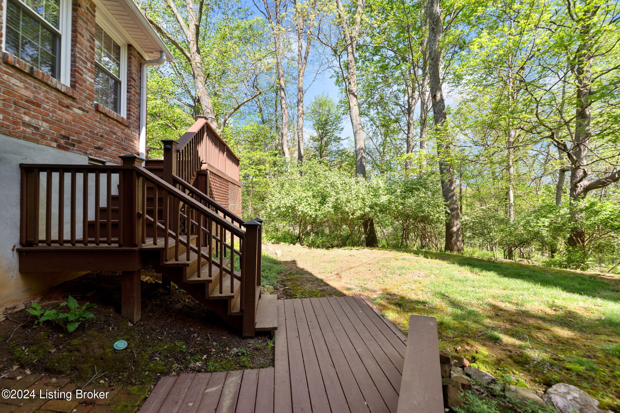 3415 Mount Rainier Dr