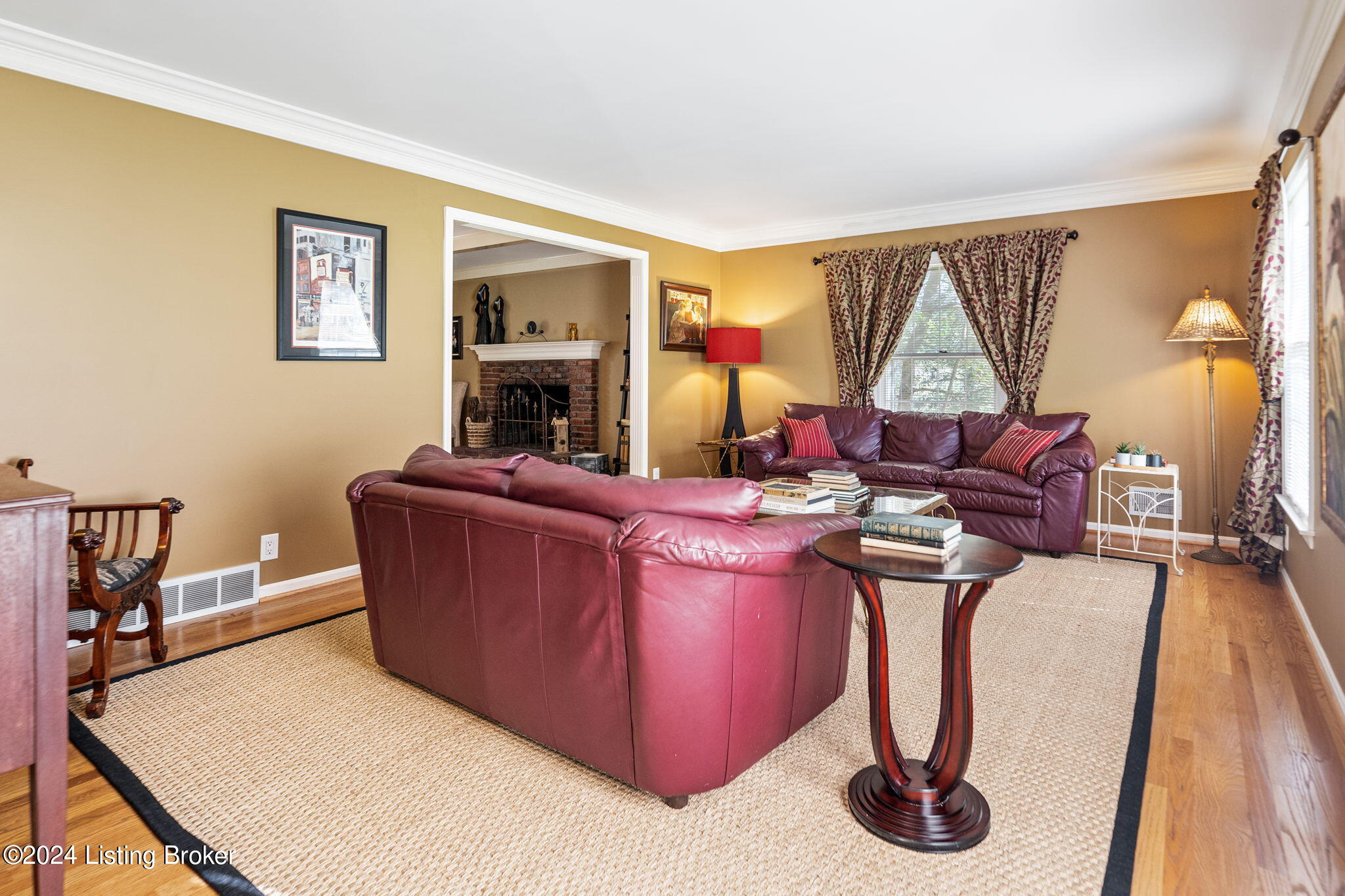 3415 Mount Rainier Dr