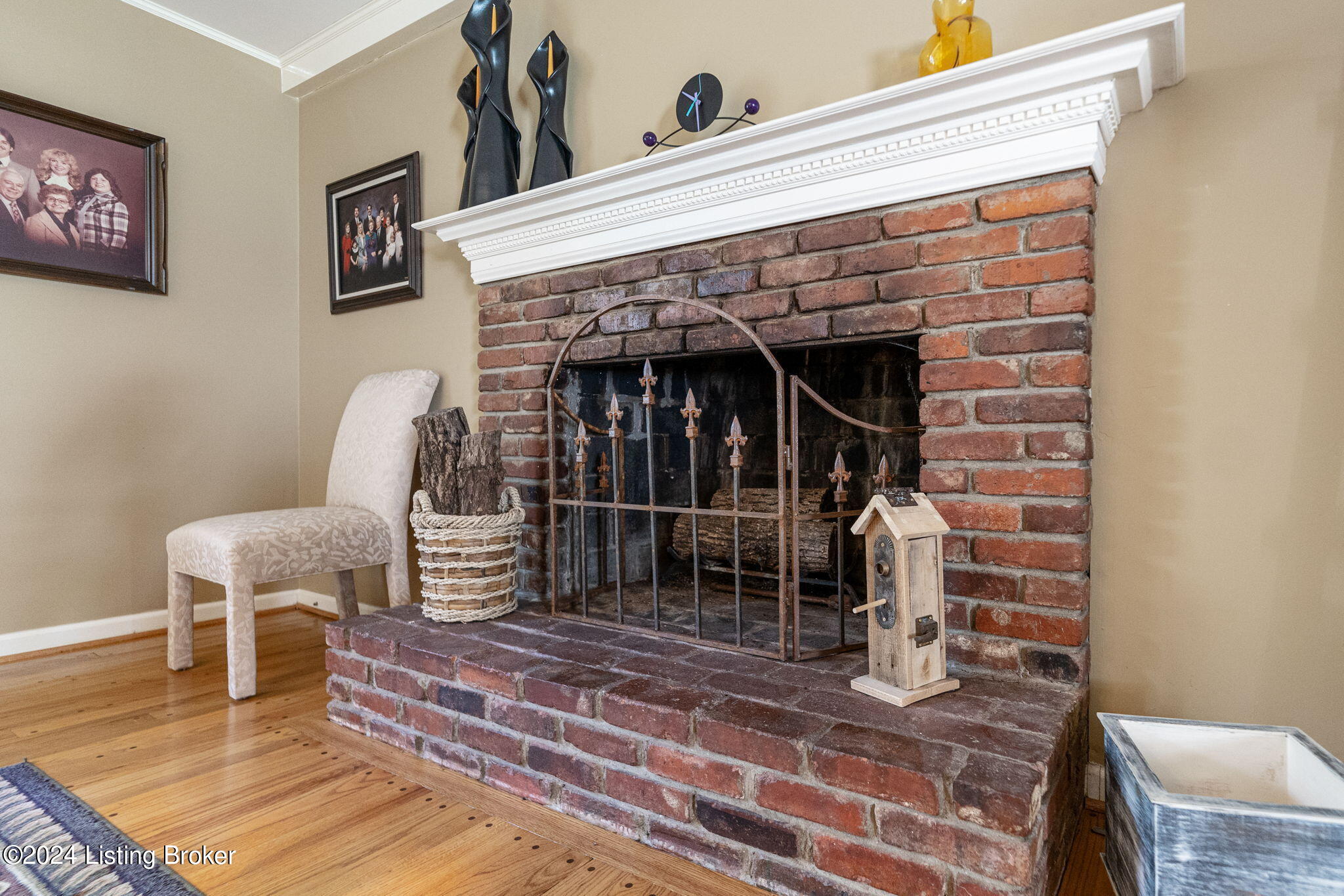 3415 Mount Rainier Dr