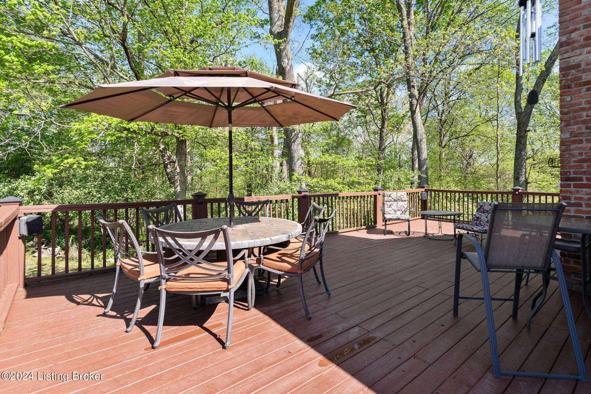 3415 Mount Rainier Dr