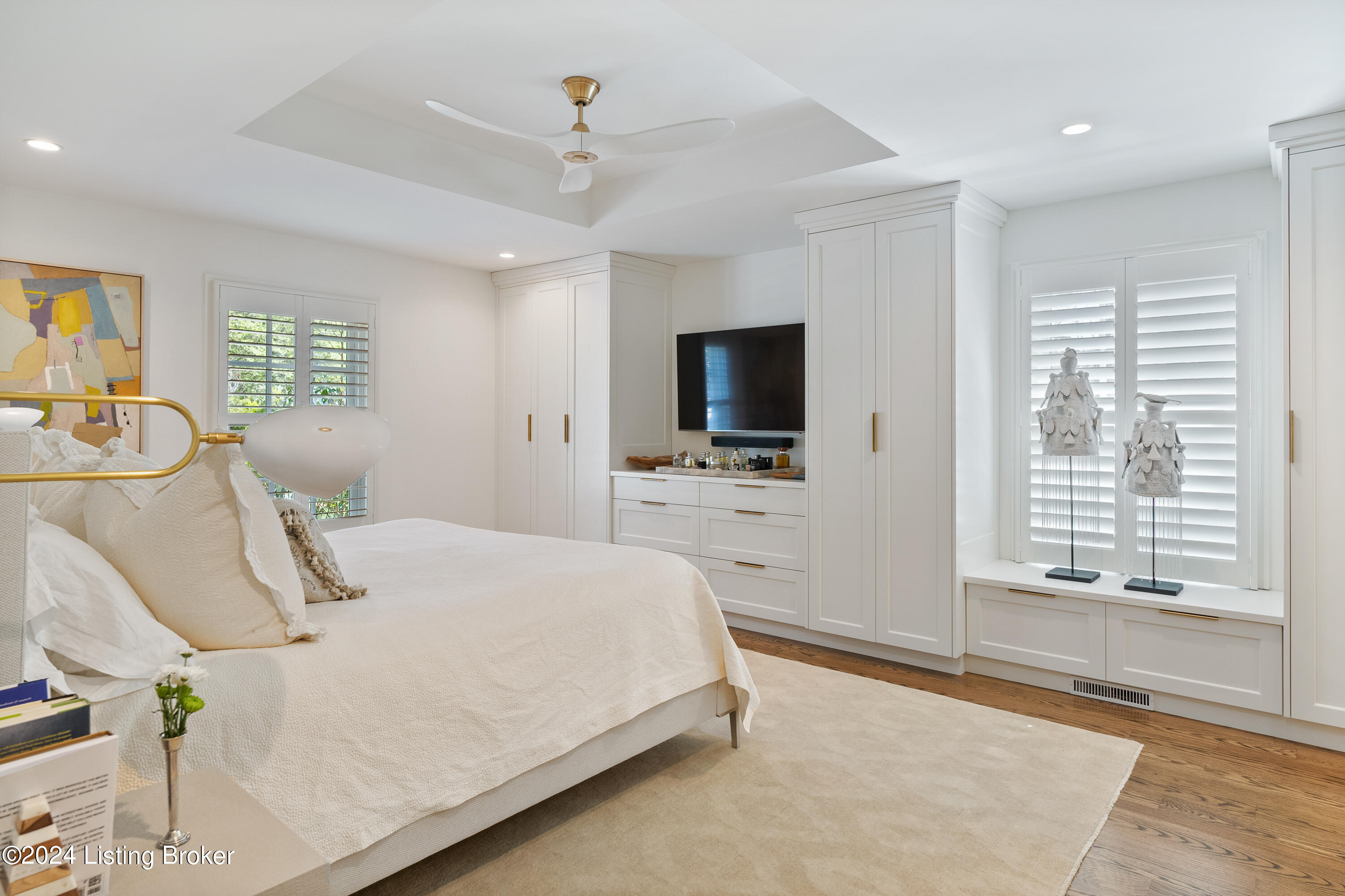 11 River Hill Rd
