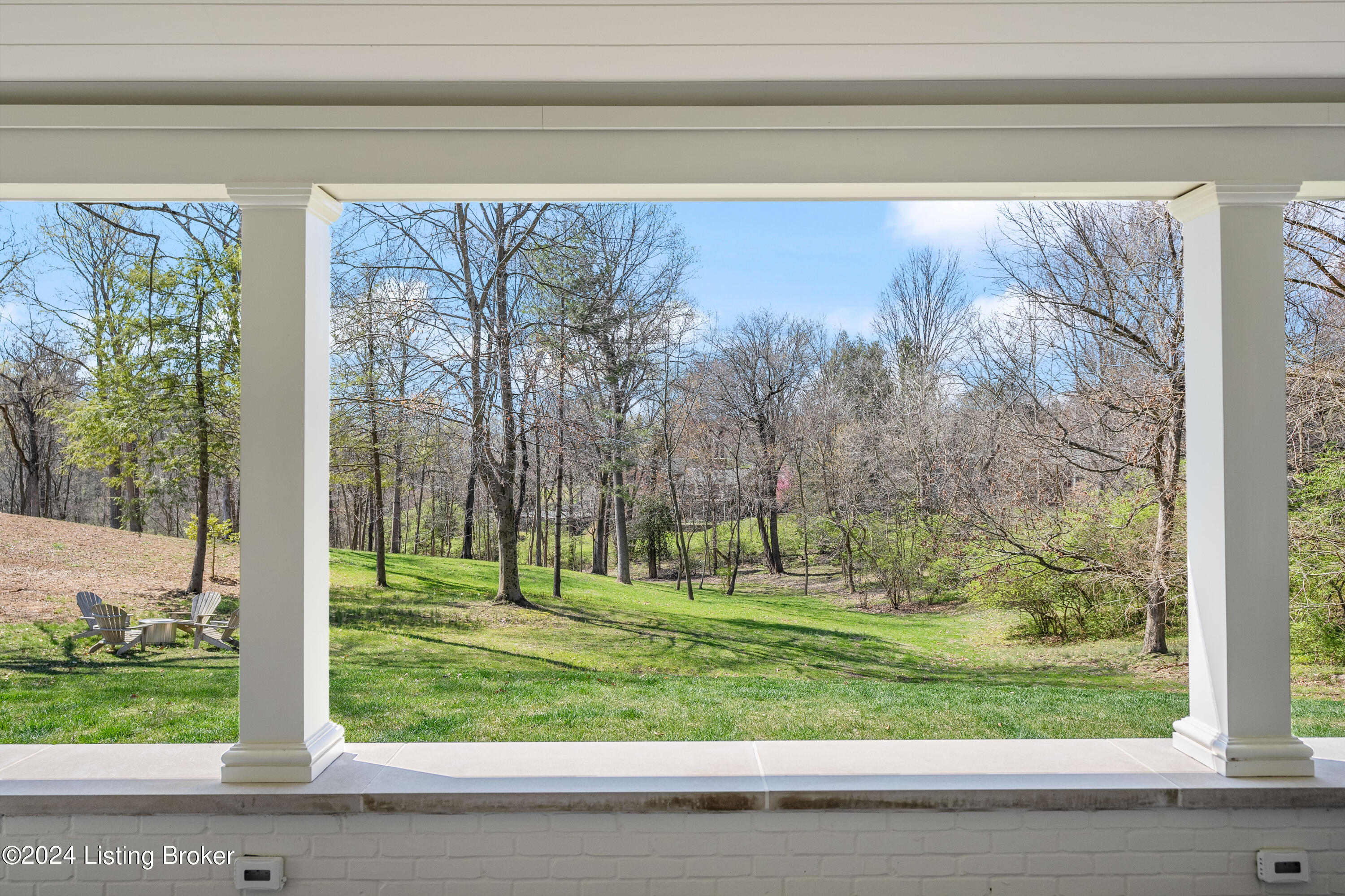 11 River Hill Rd