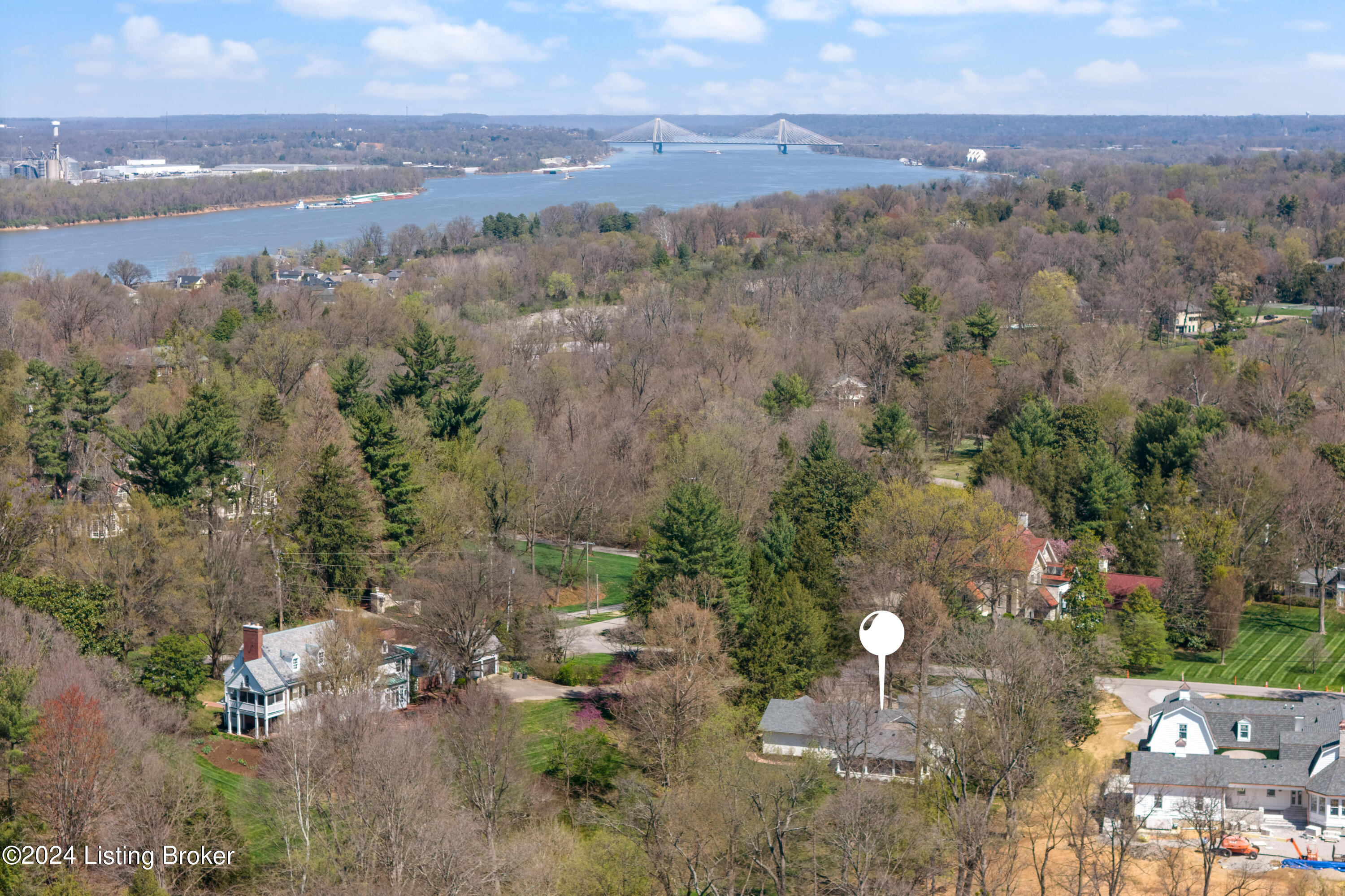 11 River Hill Rd