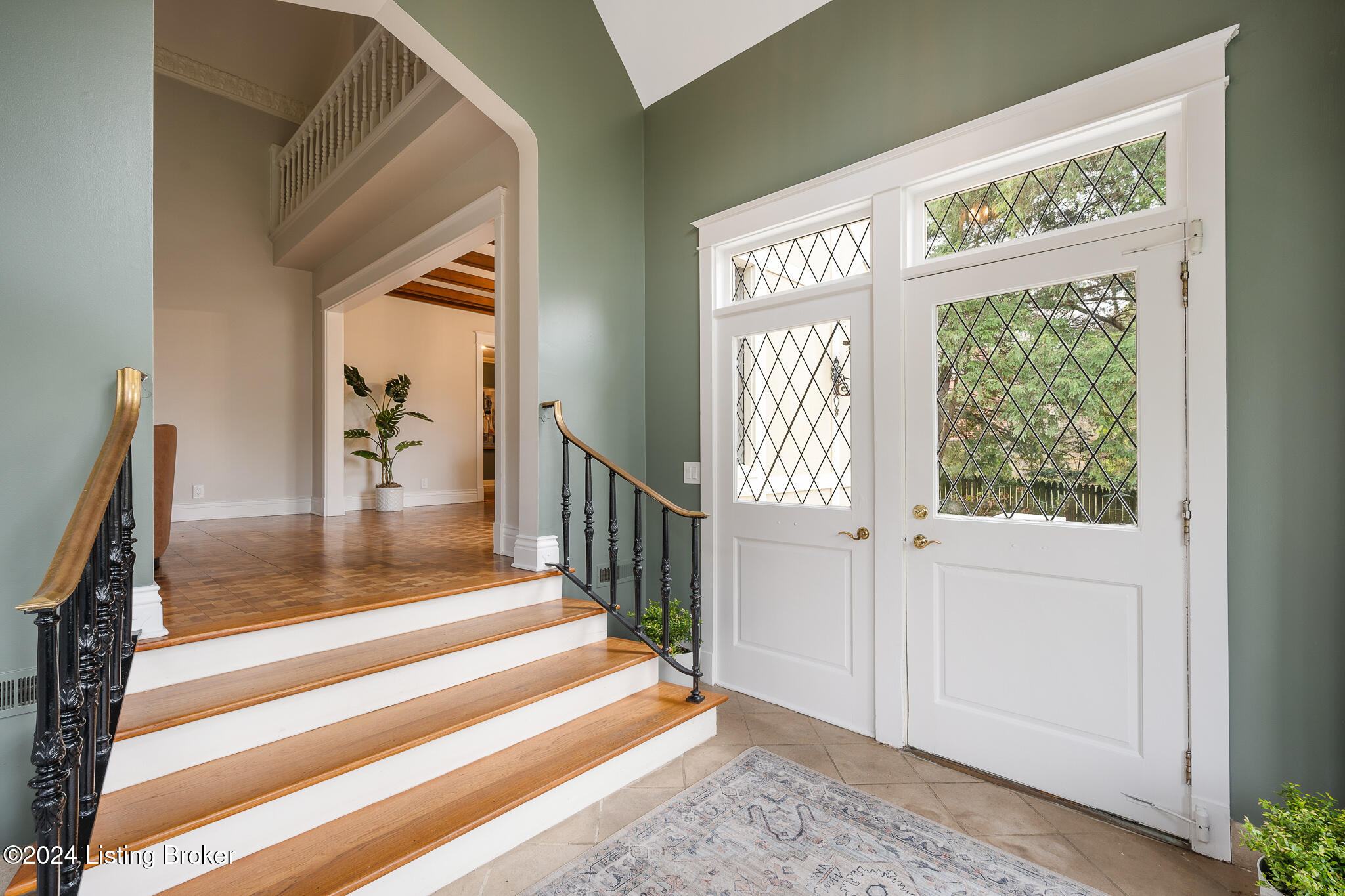 27 River Hill Rd