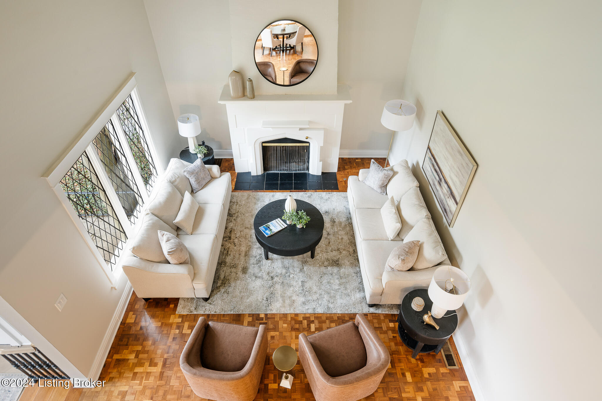27 River Hill Rd