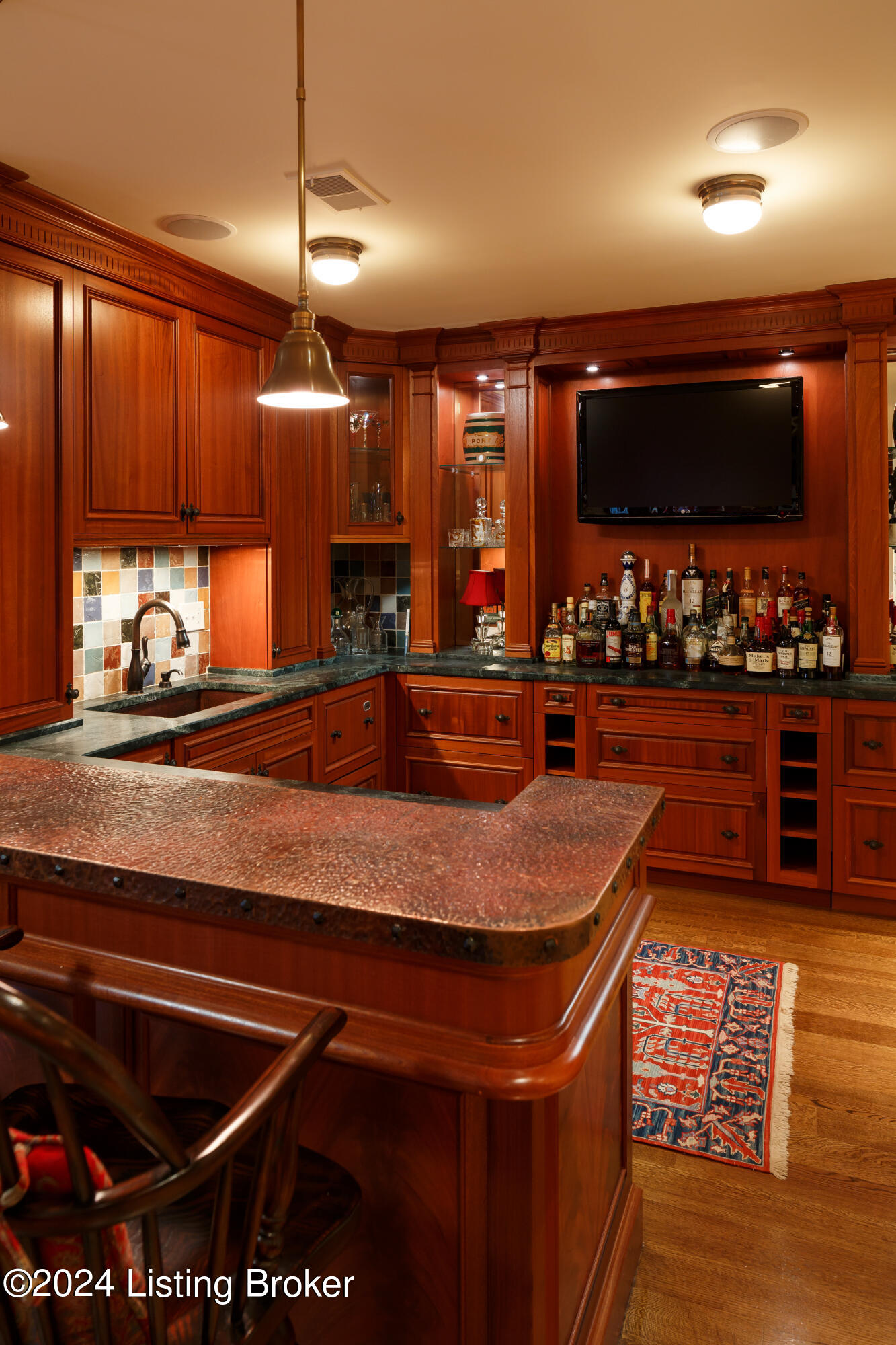 11 Overbrook Rd