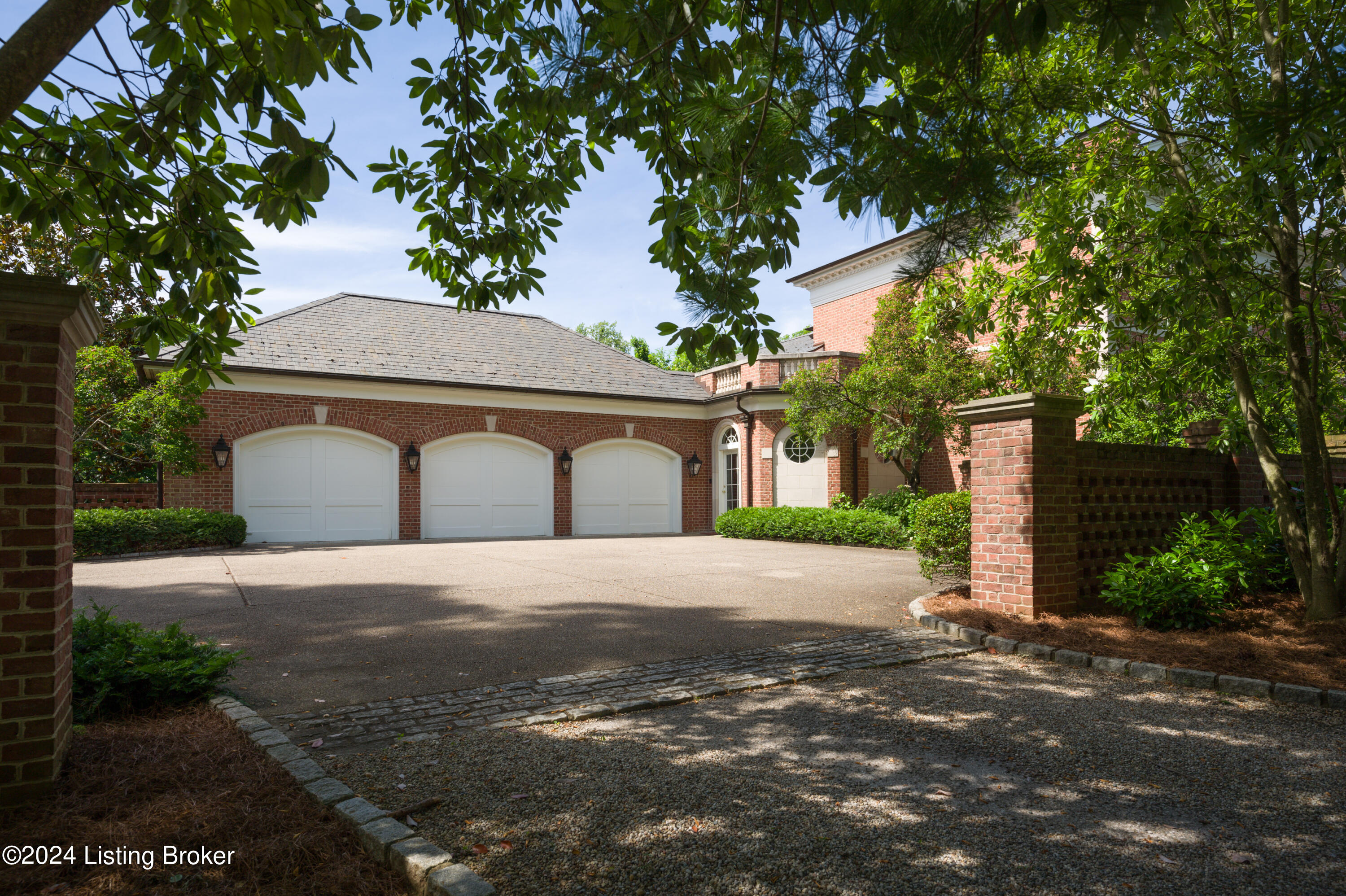 11 Overbrook Rd