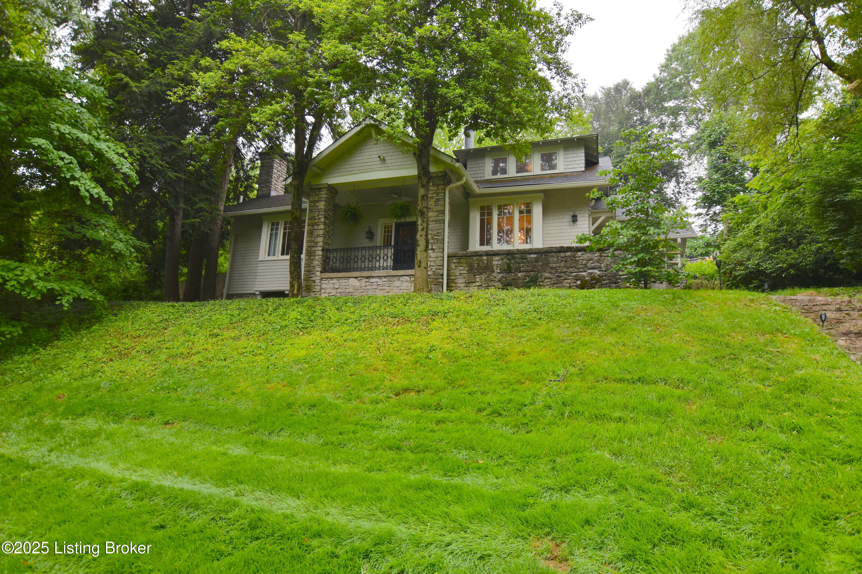 505 Upland Rd