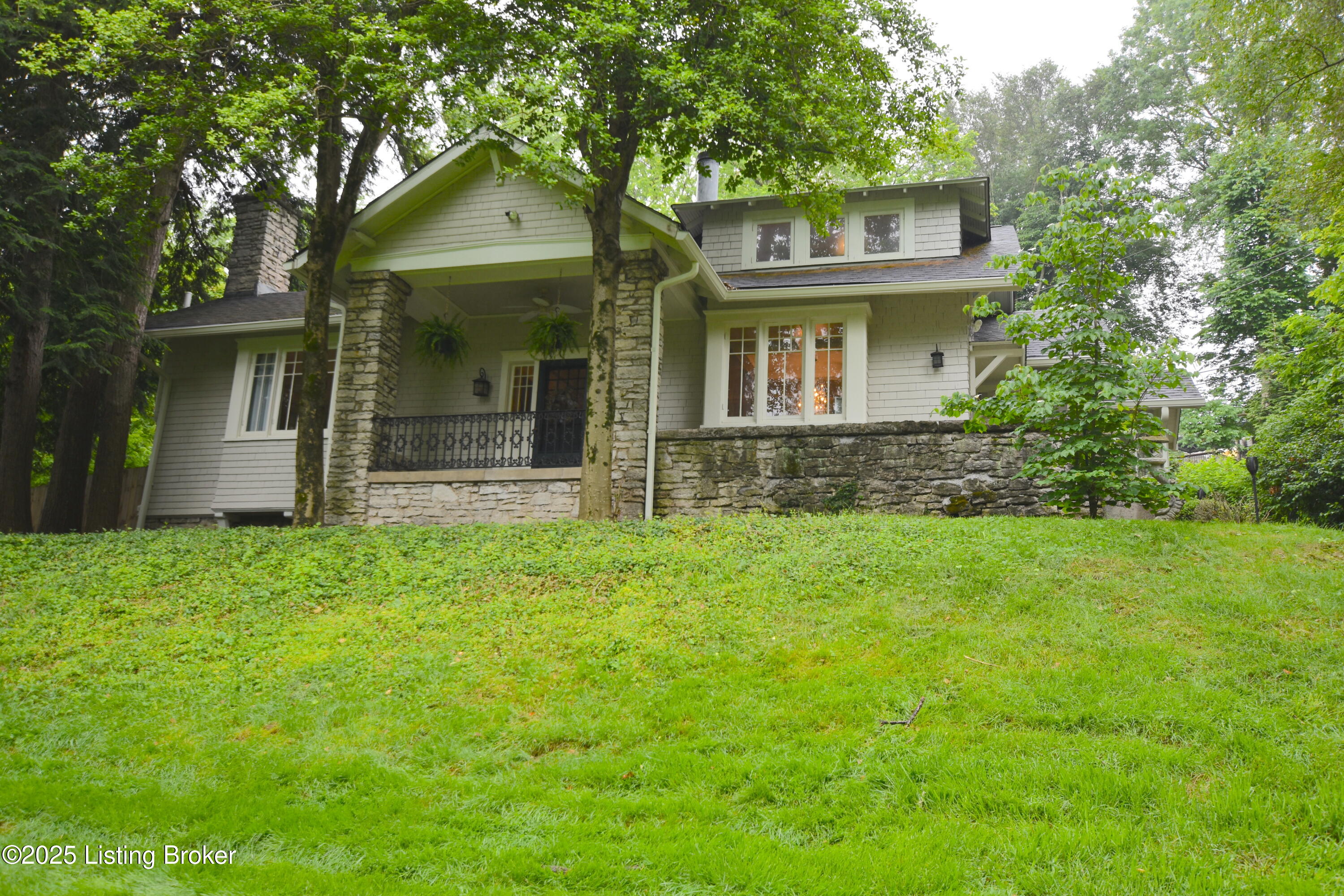 505 Upland Rd