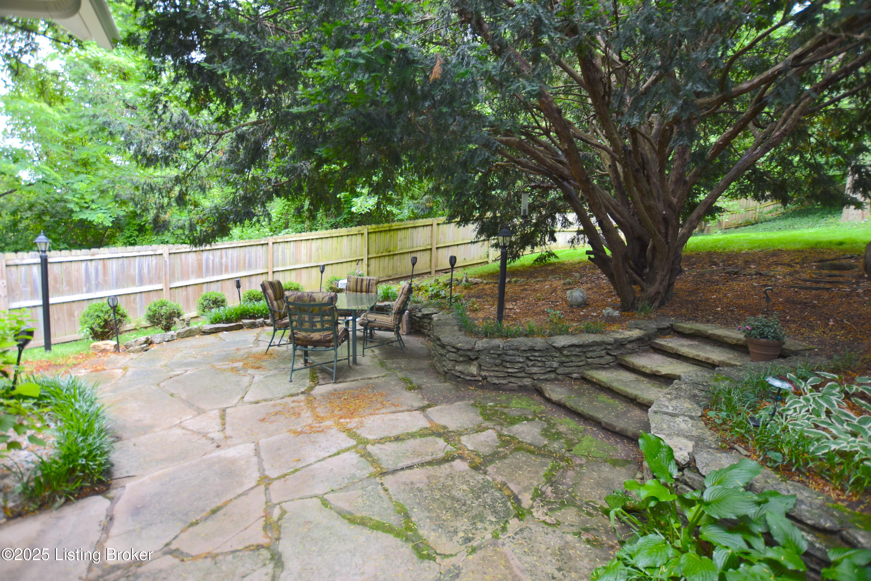 505 Upland Rd