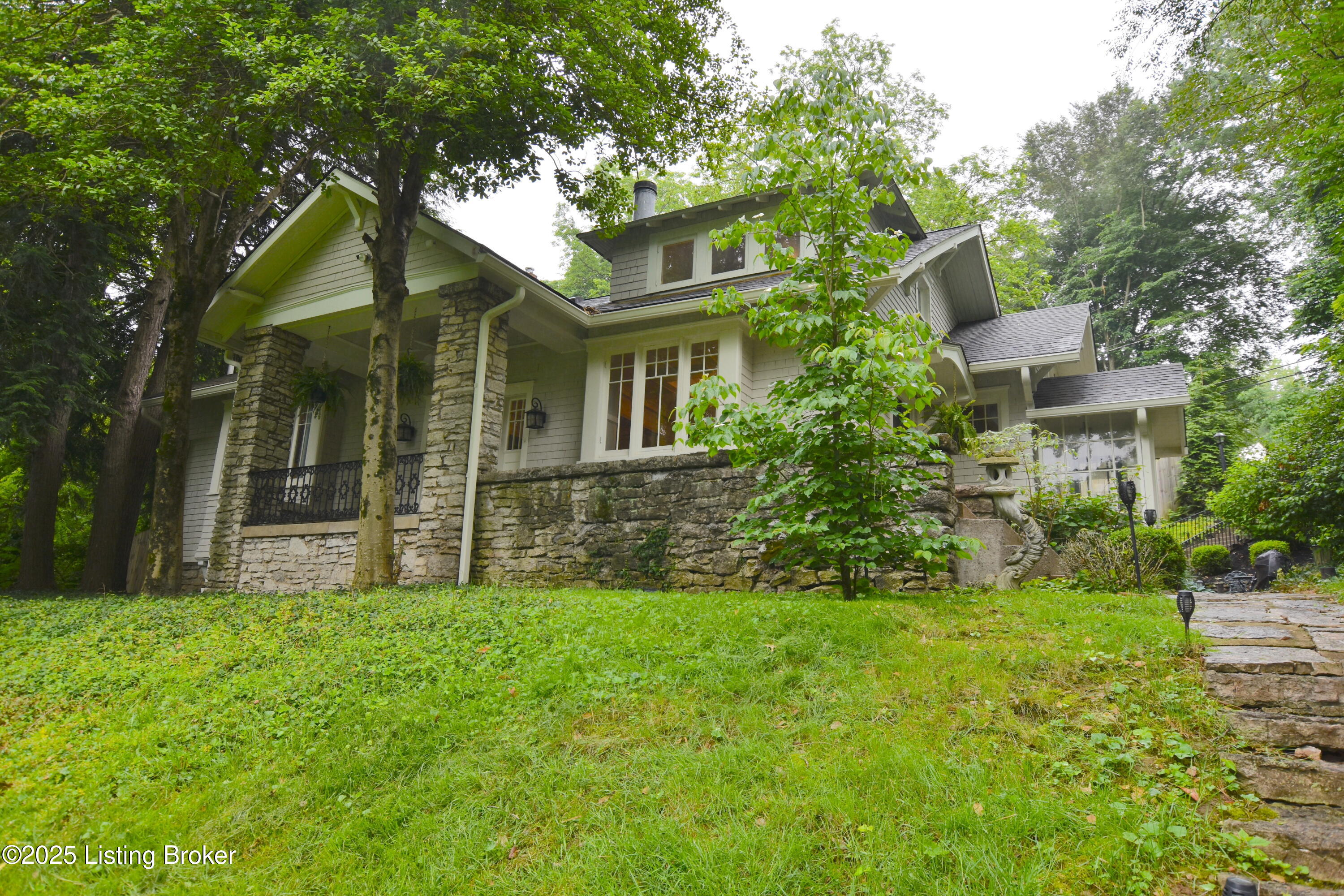505 Upland Rd