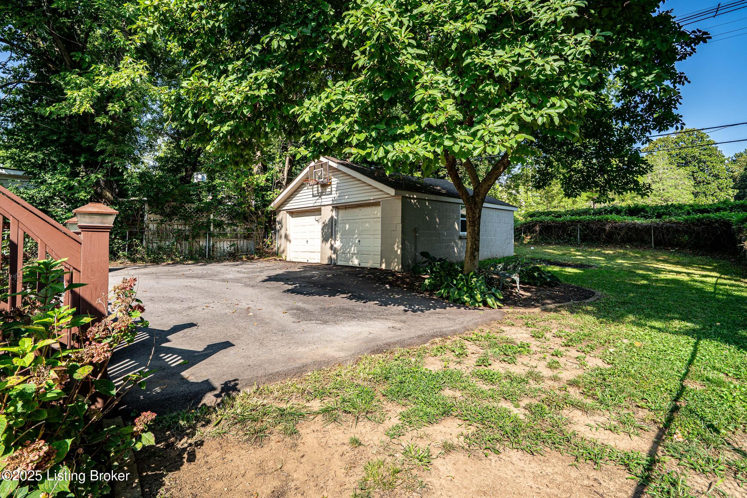 4005 Druid Hills Rd